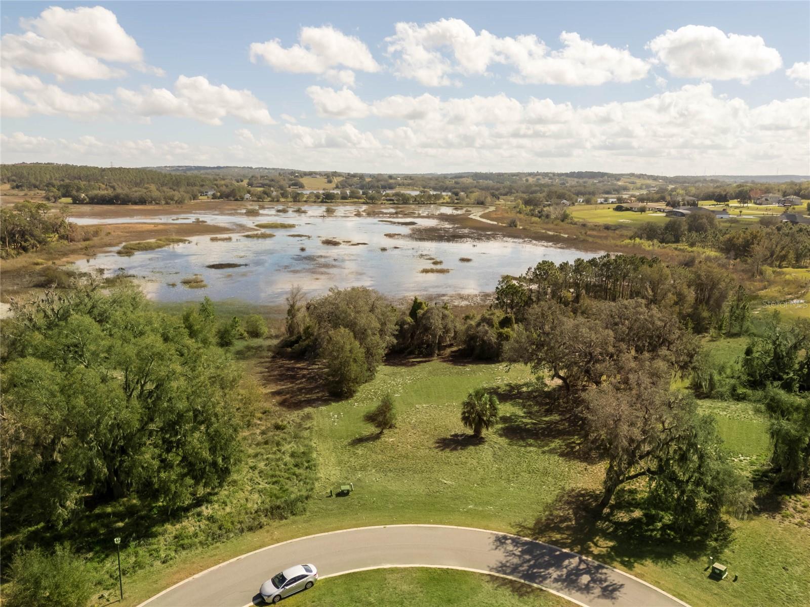 476 LONG AND WINDING RD, HOWEY IN THE HILLS, FL, 34737