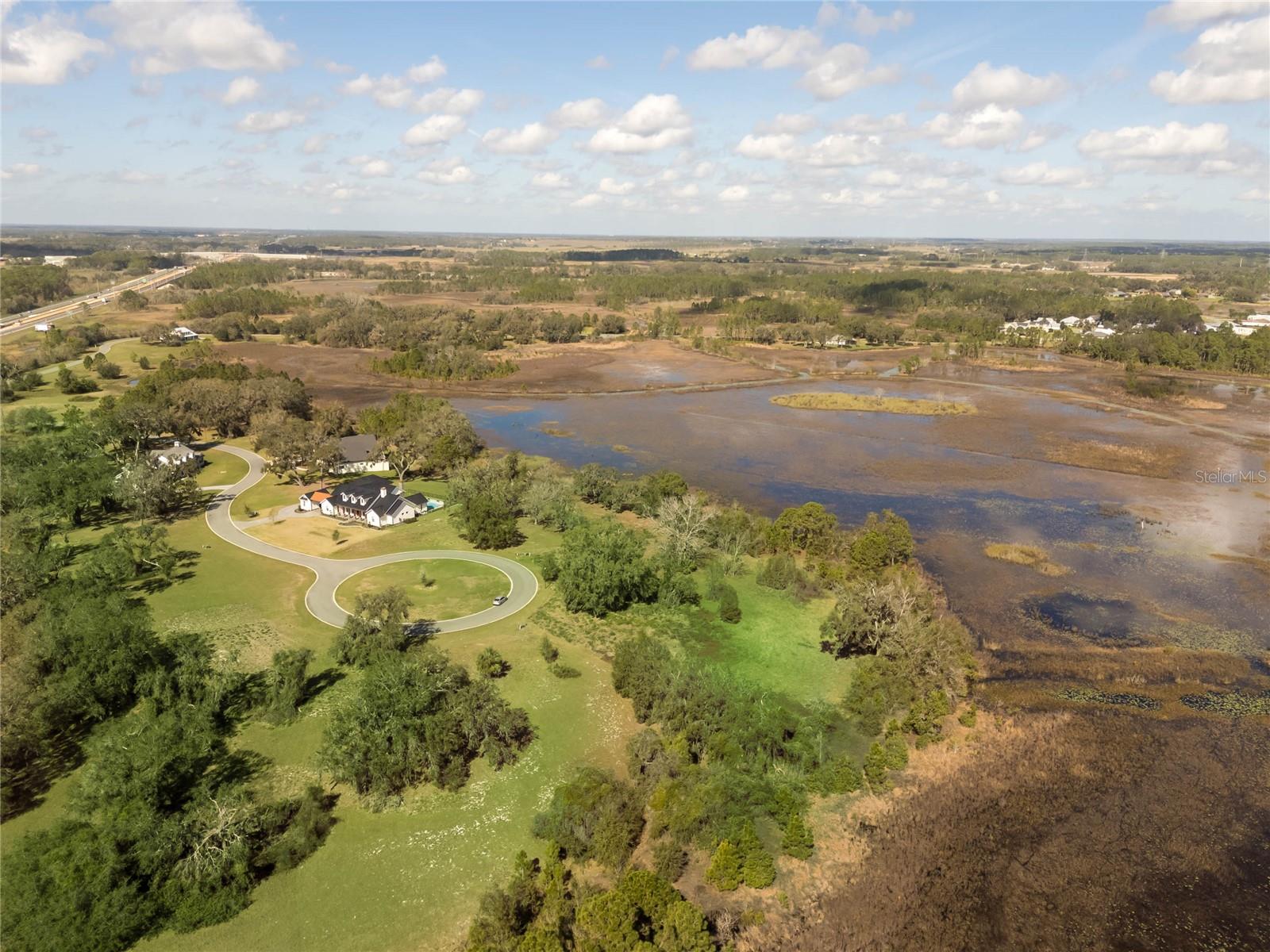 476 LONG AND WINDING RD, HOWEY IN THE HILLS, FL, 34737