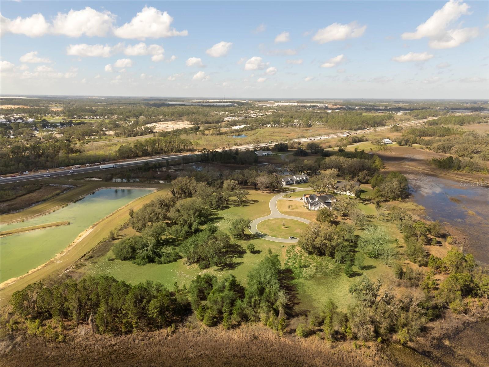 476 LONG AND WINDING RD, HOWEY IN THE HILLS, FL, 34737