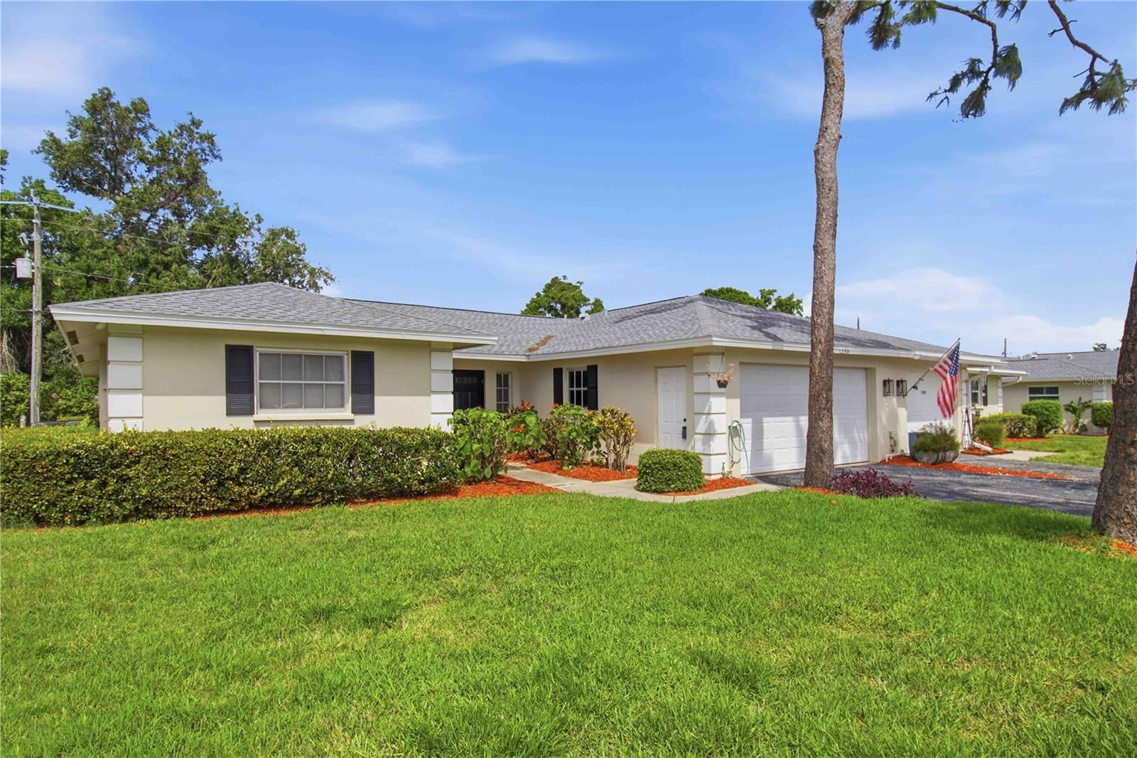 7354 W COUNTRY CLUB DR N, SARASOTA, FL, 34243