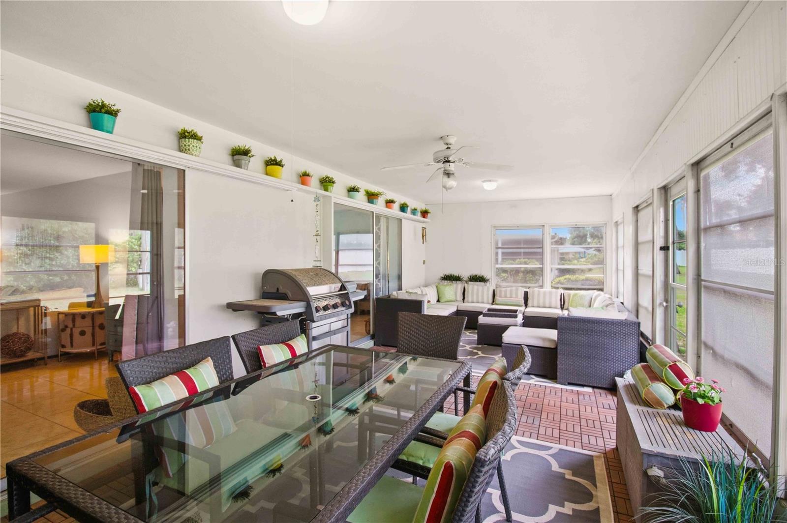 7354 W COUNTRY CLUB DR N, SARASOTA, FL, 34243