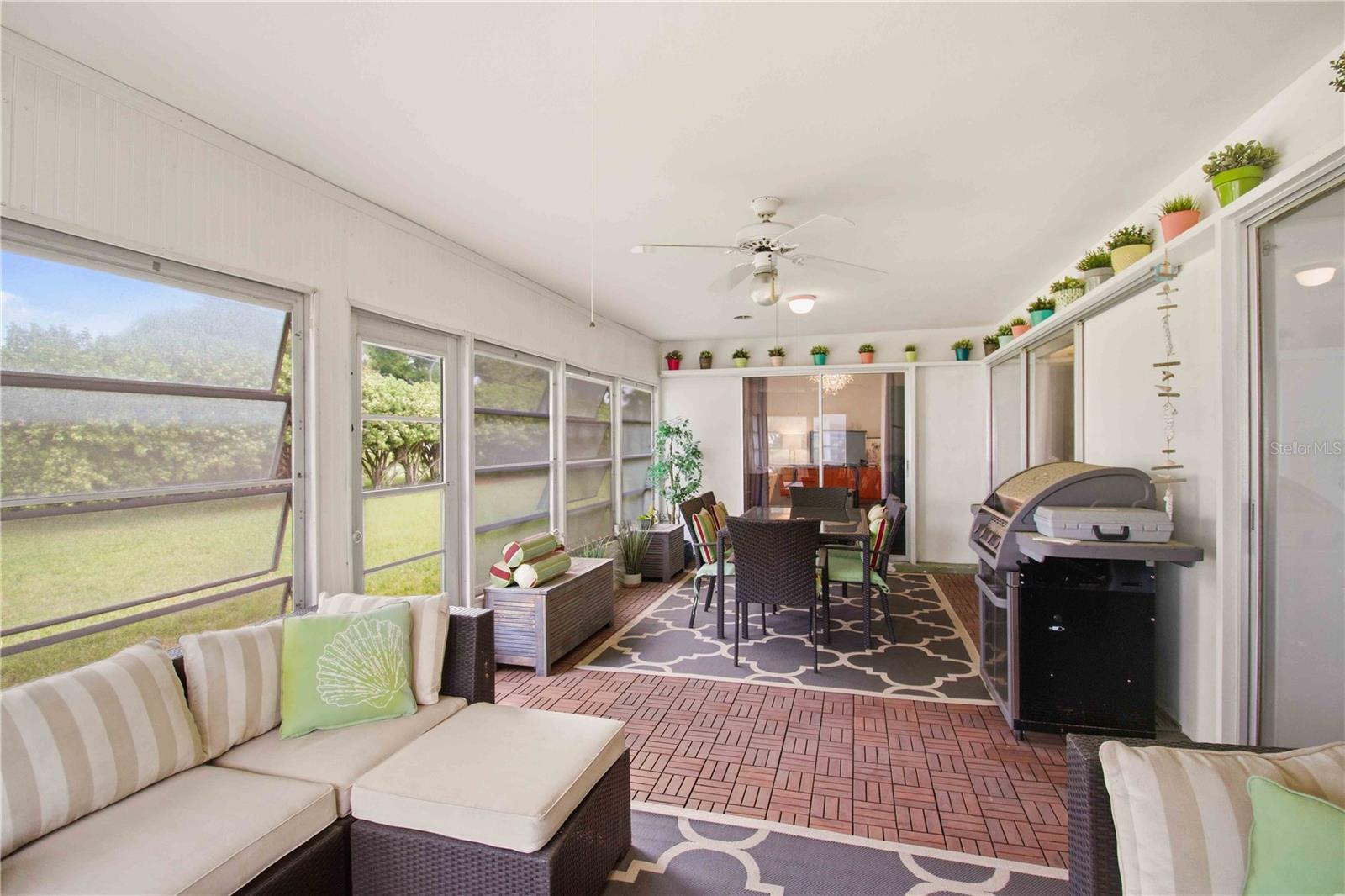 7354 W COUNTRY CLUB DR N, SARASOTA, FL, 34243