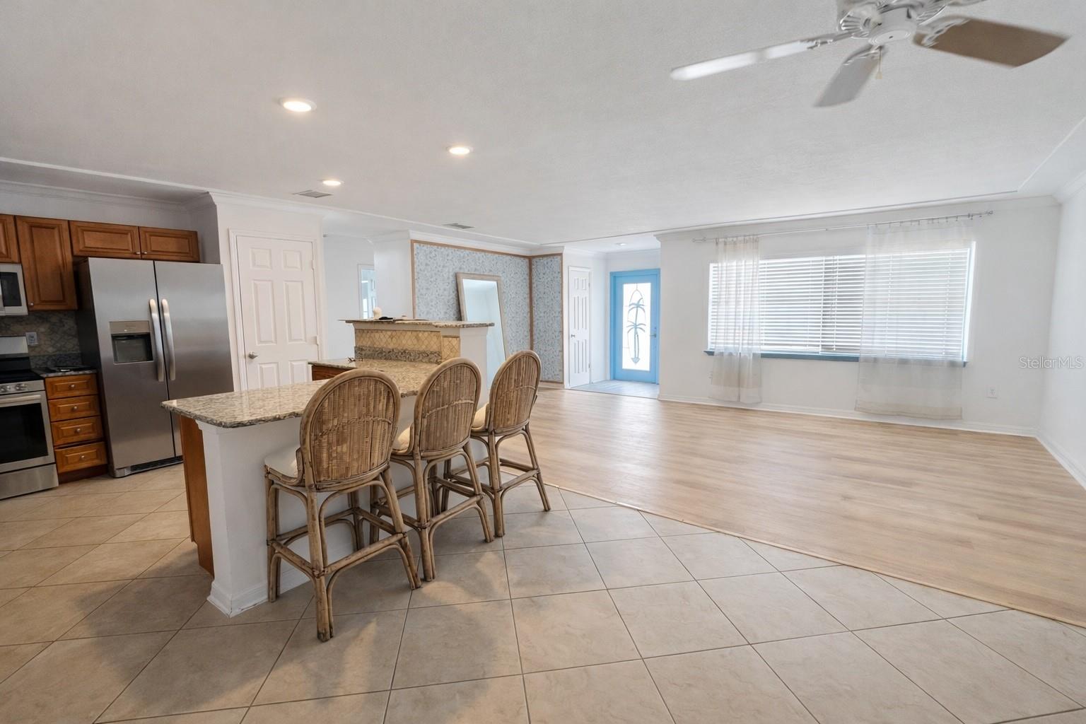 3602 CAMBRIDGE DR W, BRADENTON, FL, 34205