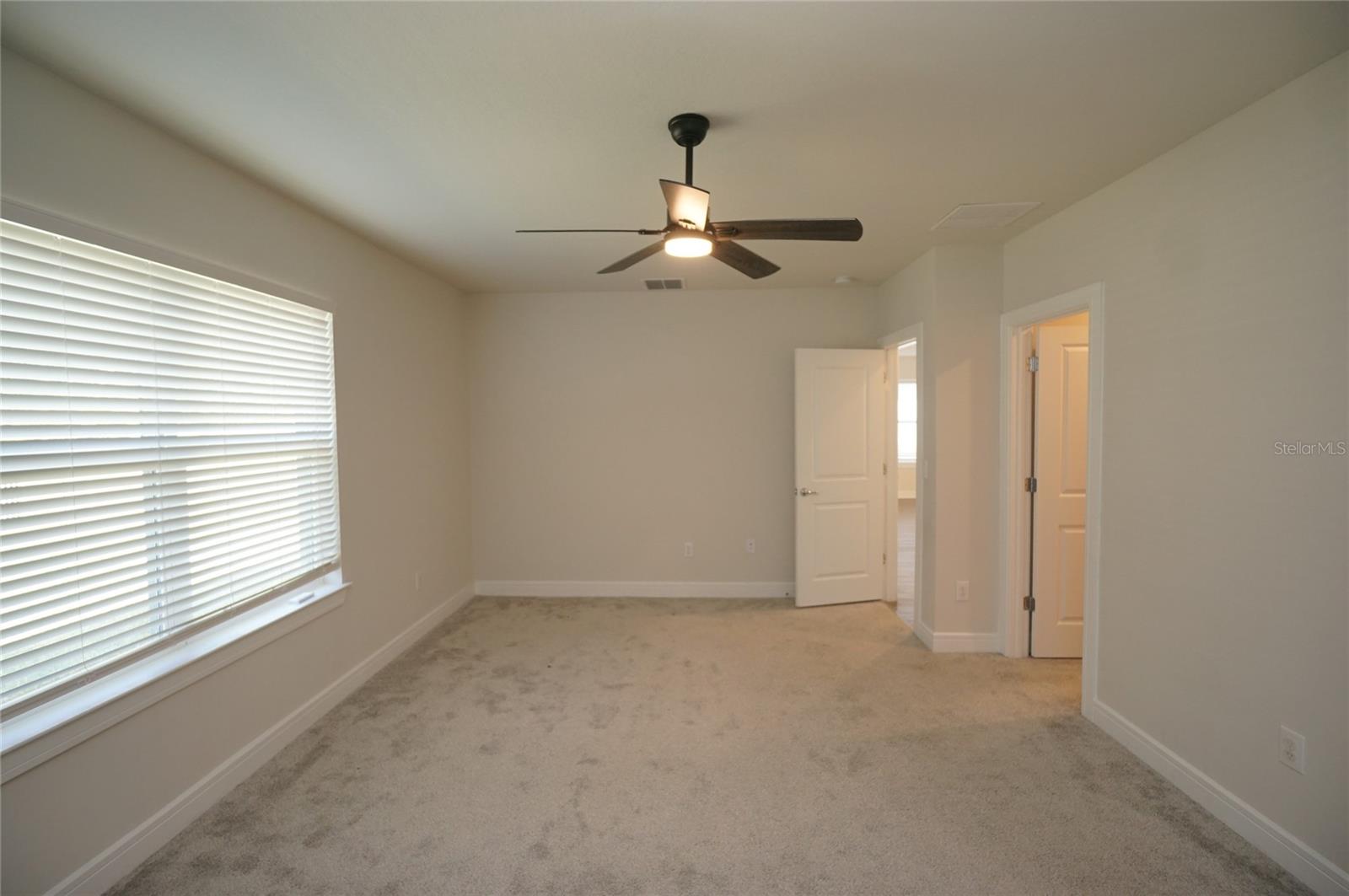 30399 MARQUETTE AVE, WESLEY CHAPEL, FL, 33545