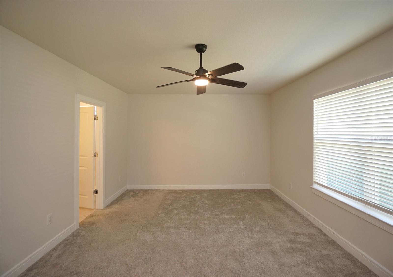 30399 MARQUETTE AVE, WESLEY CHAPEL, FL, 33545