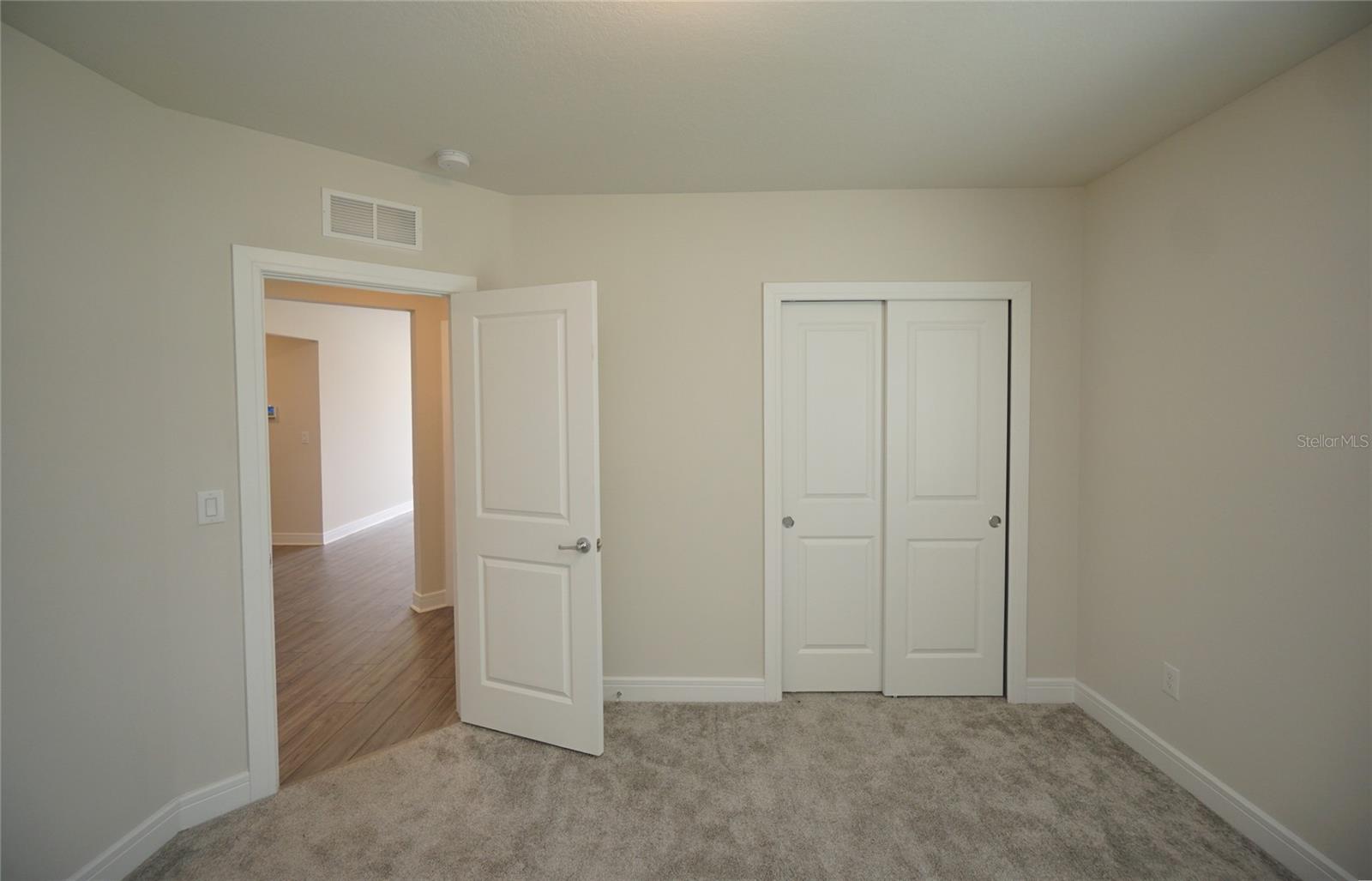 30399 MARQUETTE AVE, WESLEY CHAPEL, FL, 33545