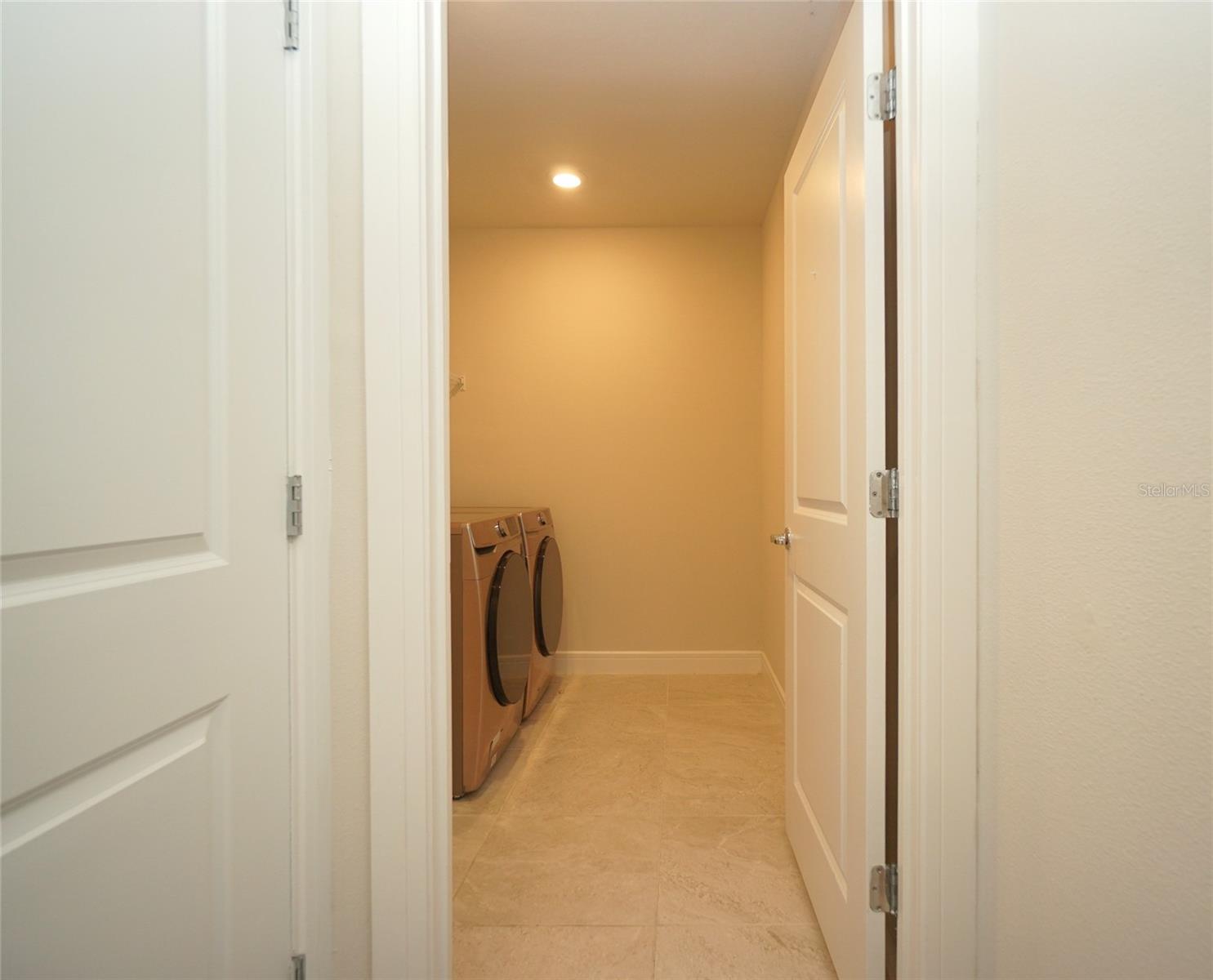 30399 MARQUETTE AVE, WESLEY CHAPEL, FL, 33545