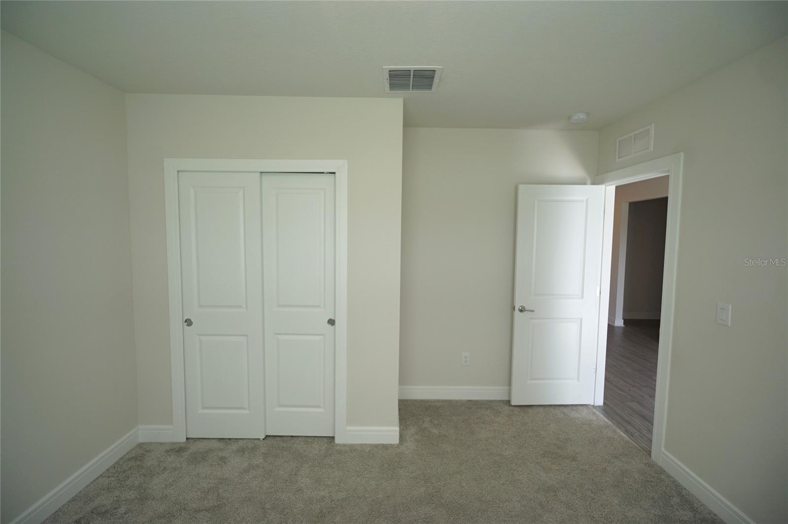 30399 MARQUETTE AVE, WESLEY CHAPEL, FL, 33545