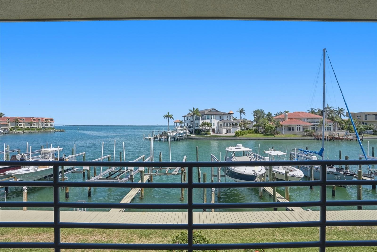 363 PINELLAS BAYWAY S #29, TIERRA VERDE, FL, 33715