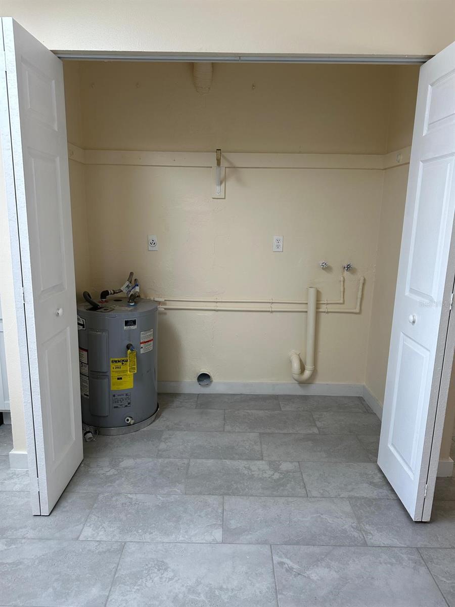 1438 MOONLITE DR, LAKELAND, FL, 33801