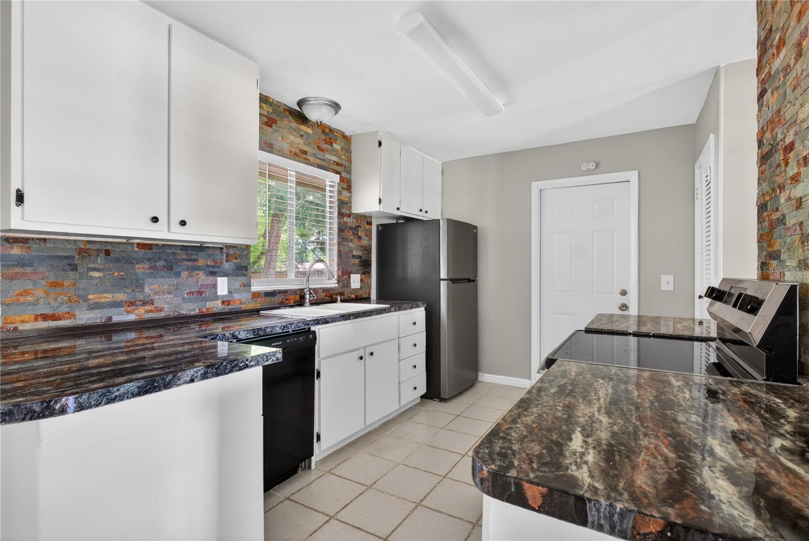 1334 STATELY OAKS DR NW, WINTER HAVEN, FL, 33881