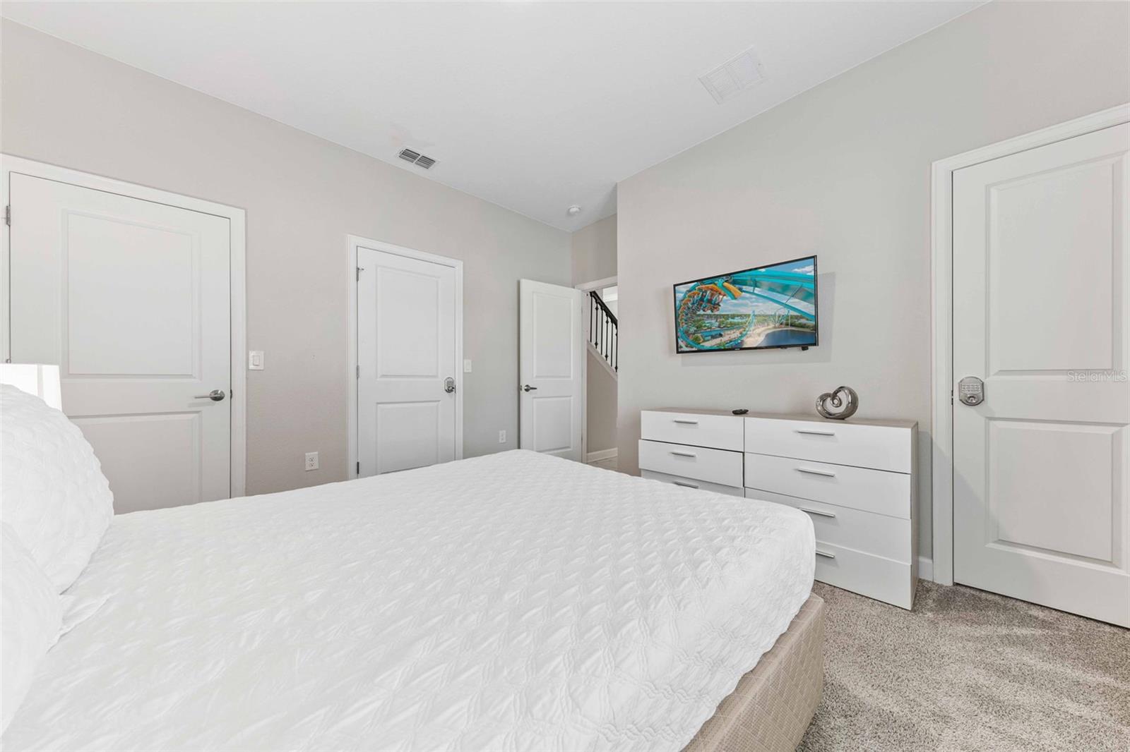 1092 LEADER ST, DAVENPORT, FL, 33896