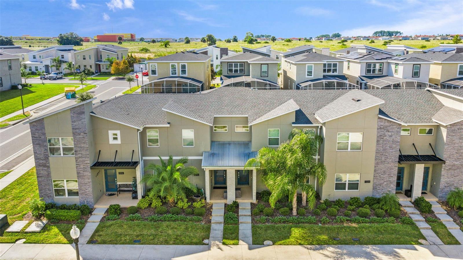 1092 LEADER ST, DAVENPORT, FL, 33896