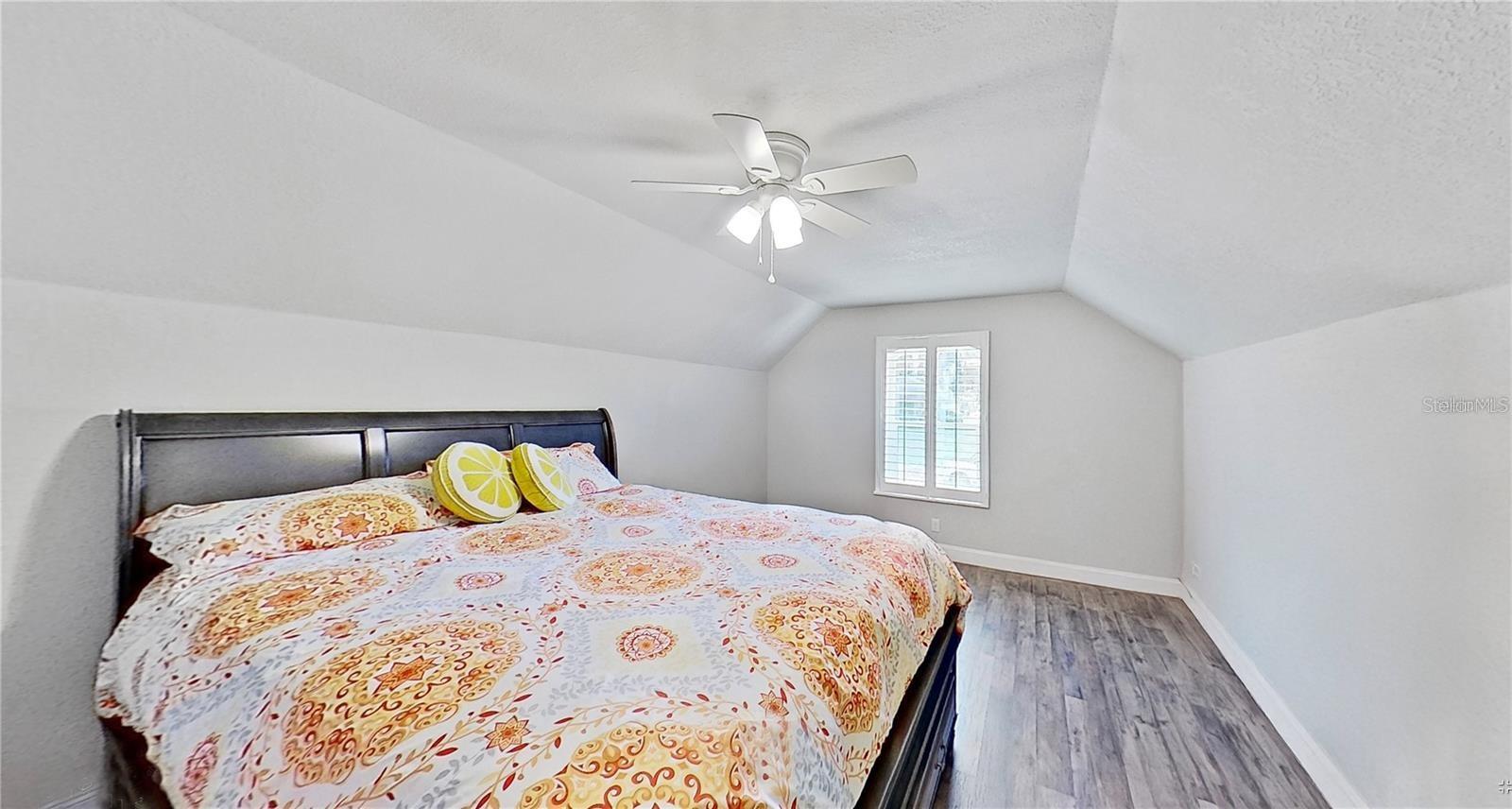 1923 BANNING BEACH RD, TAVARES, FL, 32778