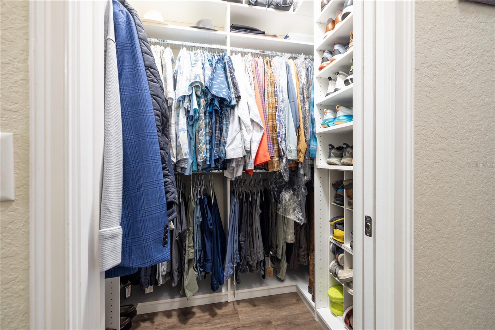 1923 BANNING BEACH RD, TAVARES, FL, 32778