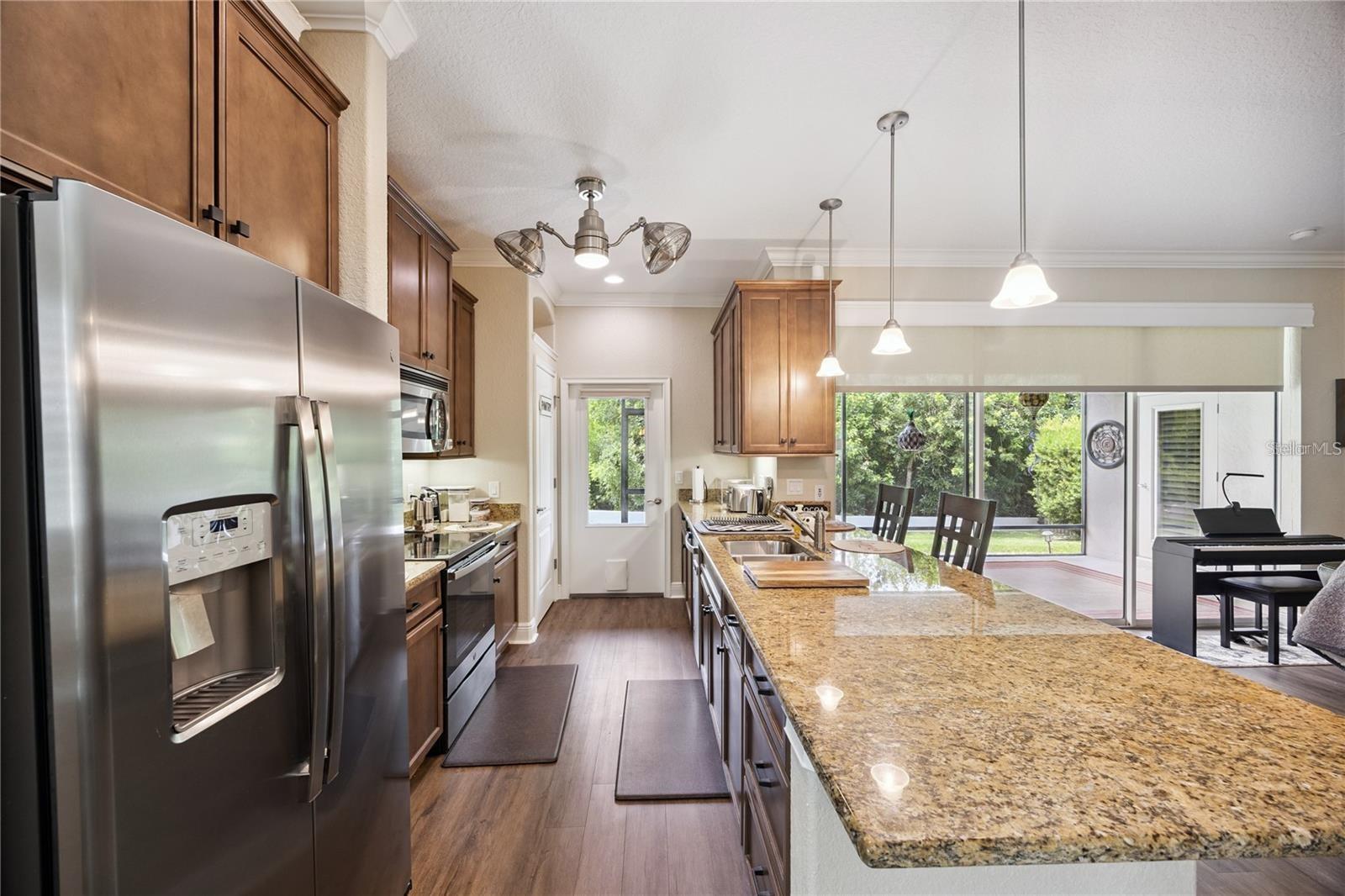 1923 BANNING BEACH RD, TAVARES, FL, 32778