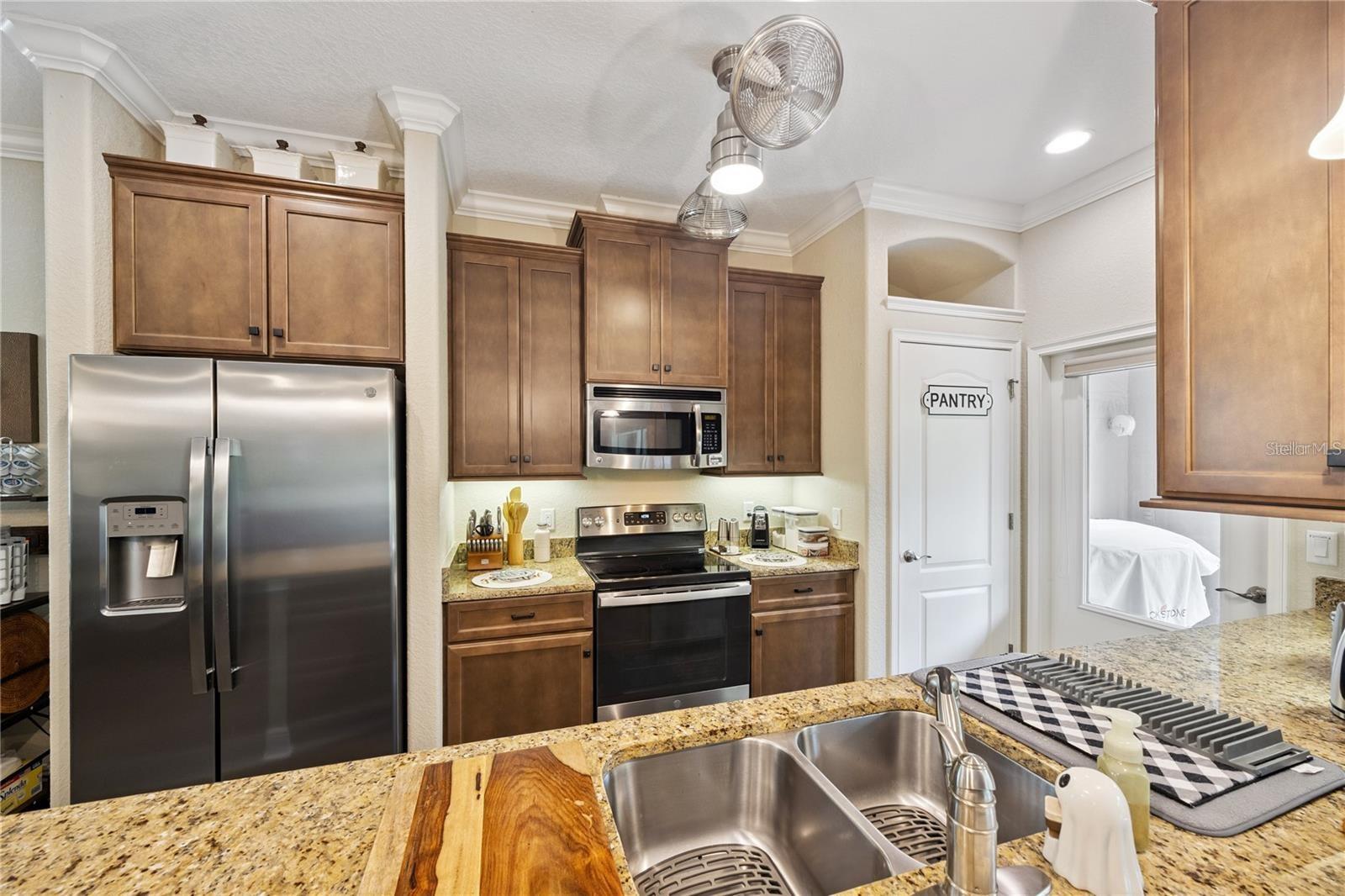 1923 BANNING BEACH RD, TAVARES, FL, 32778