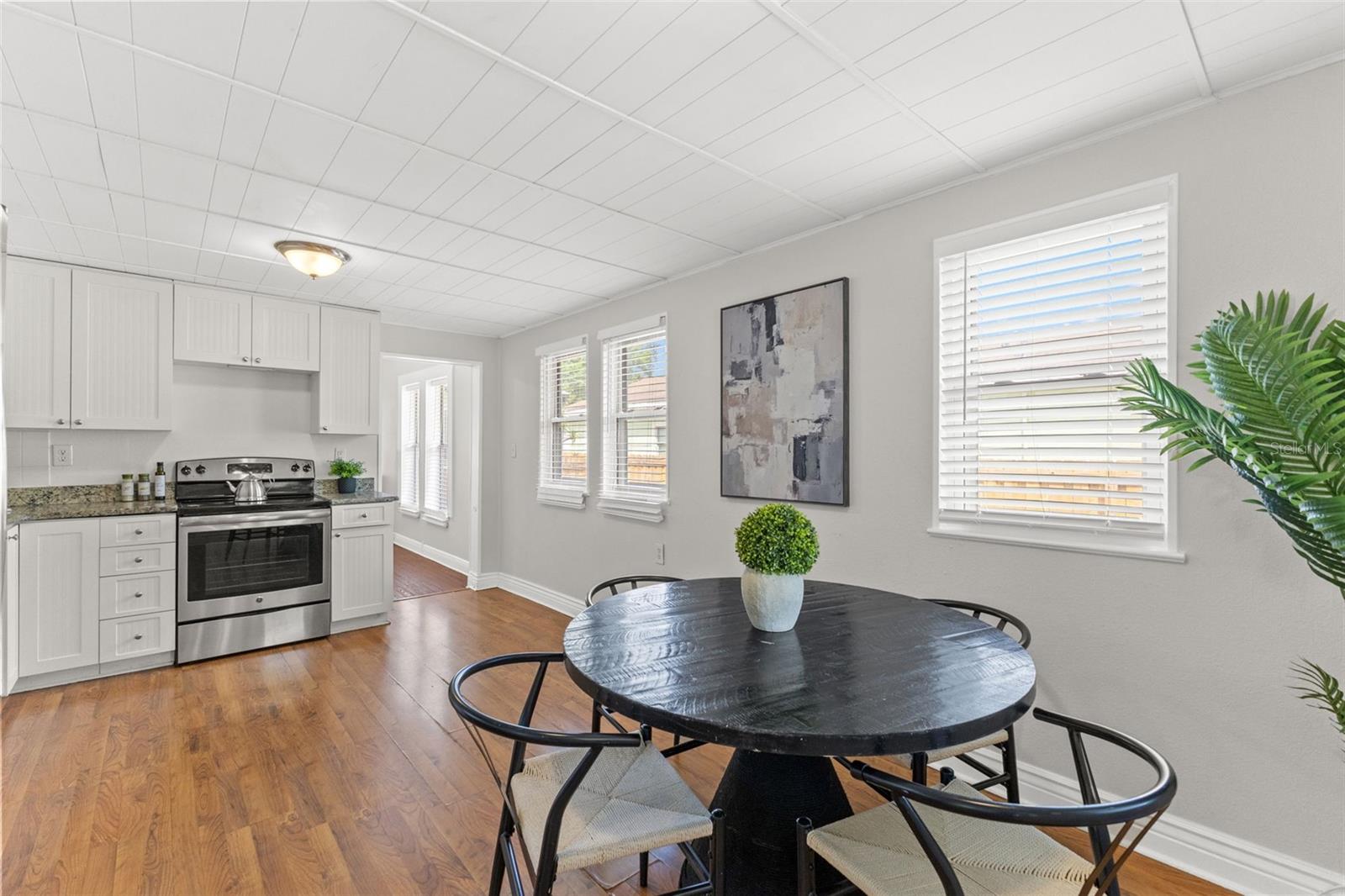 318 W OSBORNE AVE, TAMPA, FL, 33603