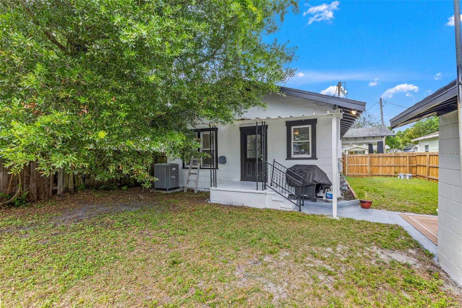 318 W OSBORNE AVE, TAMPA, FL, 33603