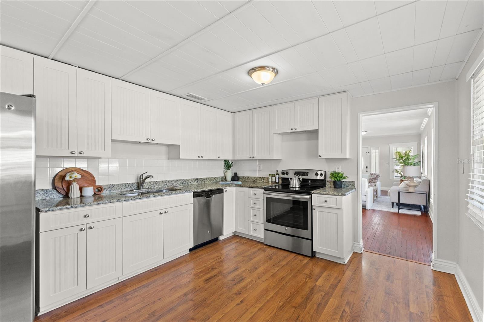 318 W OSBORNE AVE, TAMPA, FL, 33603