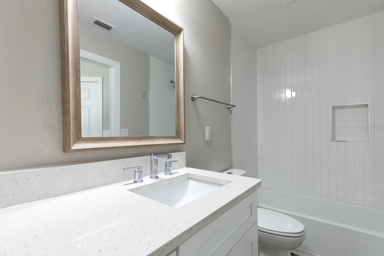 1637 N LAKEWOOD AVE, OCOEE, FL, 34761