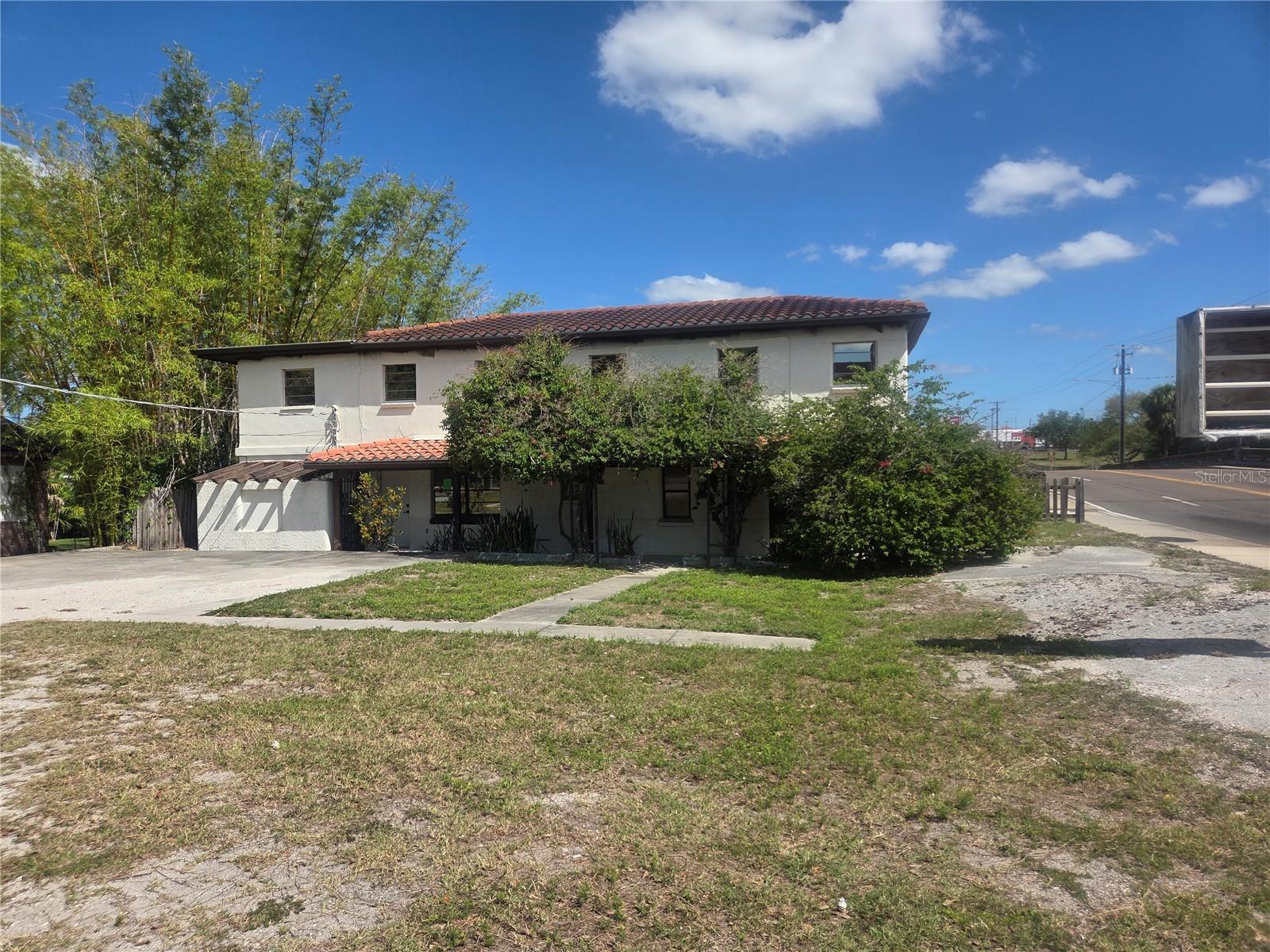 8002 N FLORIDA AVE, TAMPA, FL, 33604