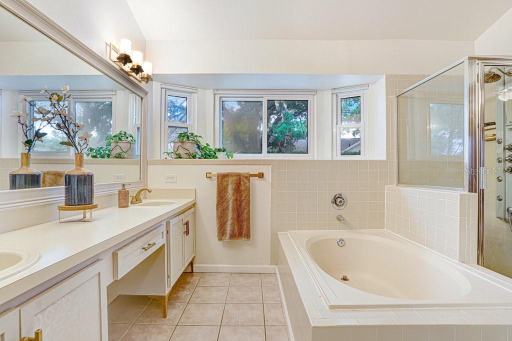 6214 FARTHING ST, TAMPA, FL, 33647