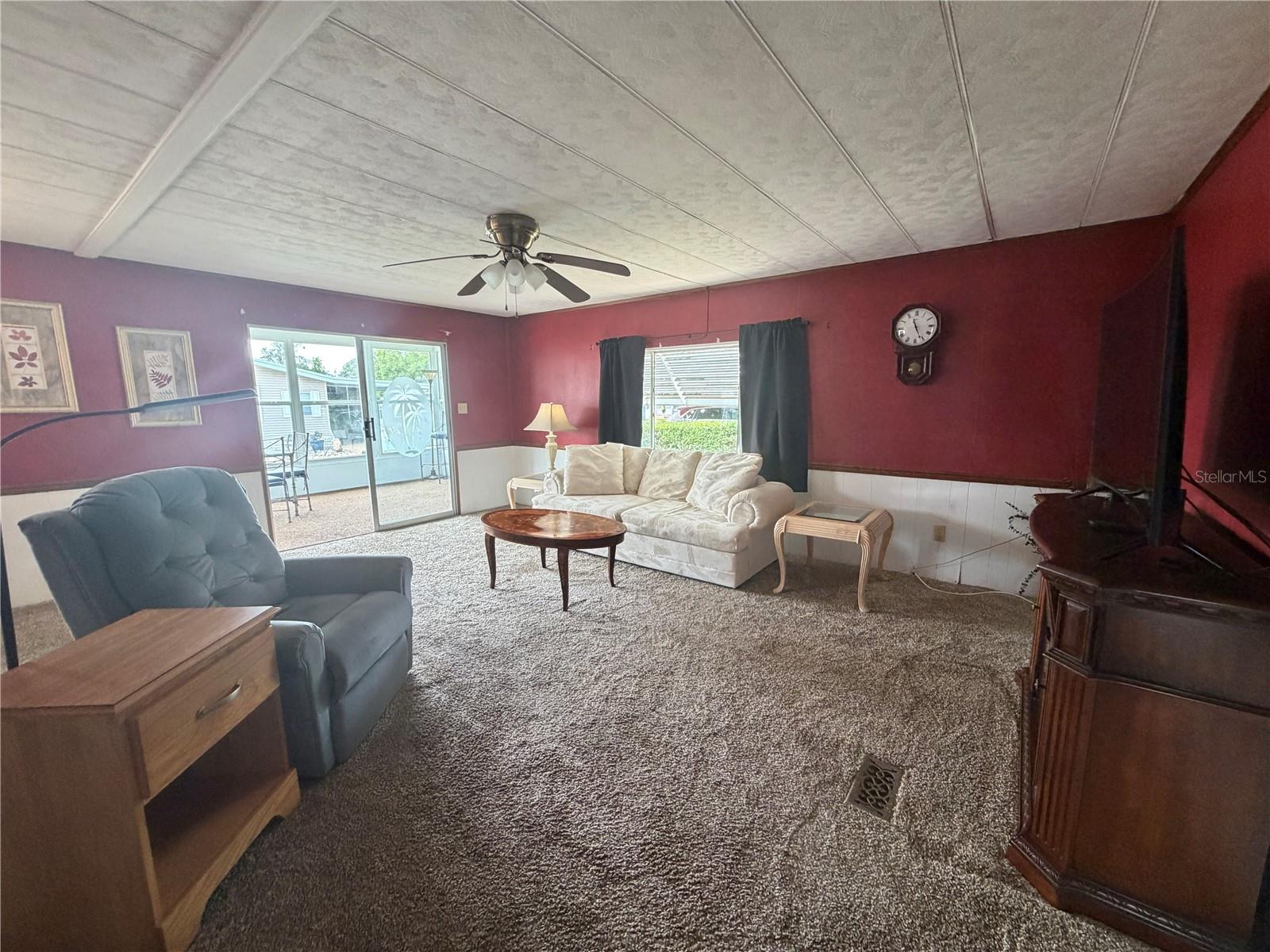 187 JACARANDA DR, LEESBURG, FL, 34748