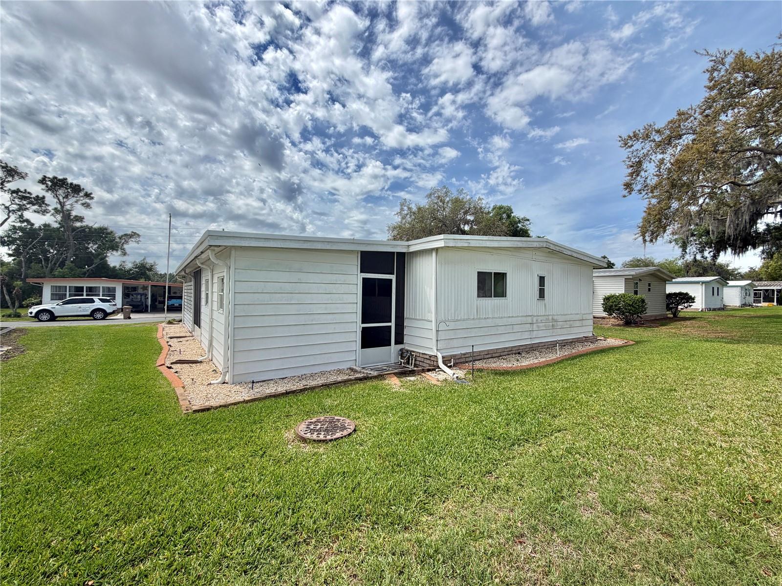 187 JACARANDA DR, LEESBURG, FL, 34748