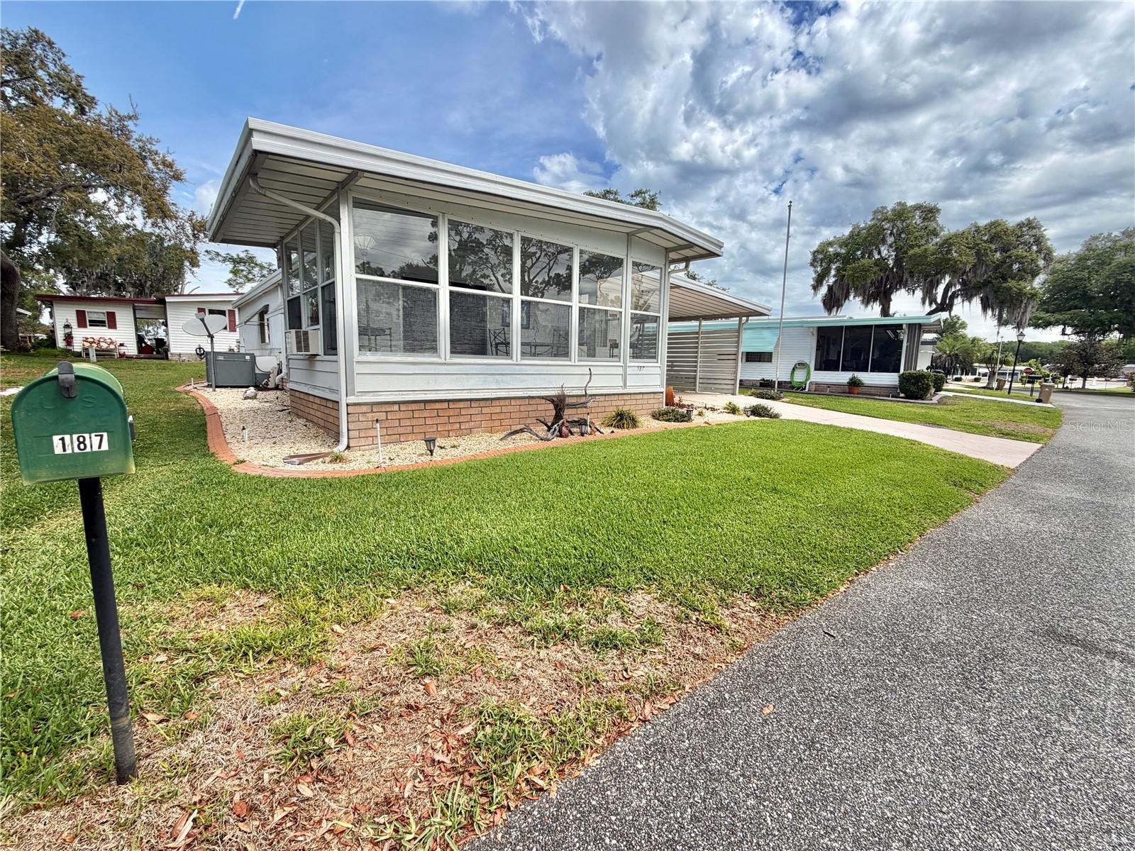 187 JACARANDA DR, LEESBURG, FL, 34748