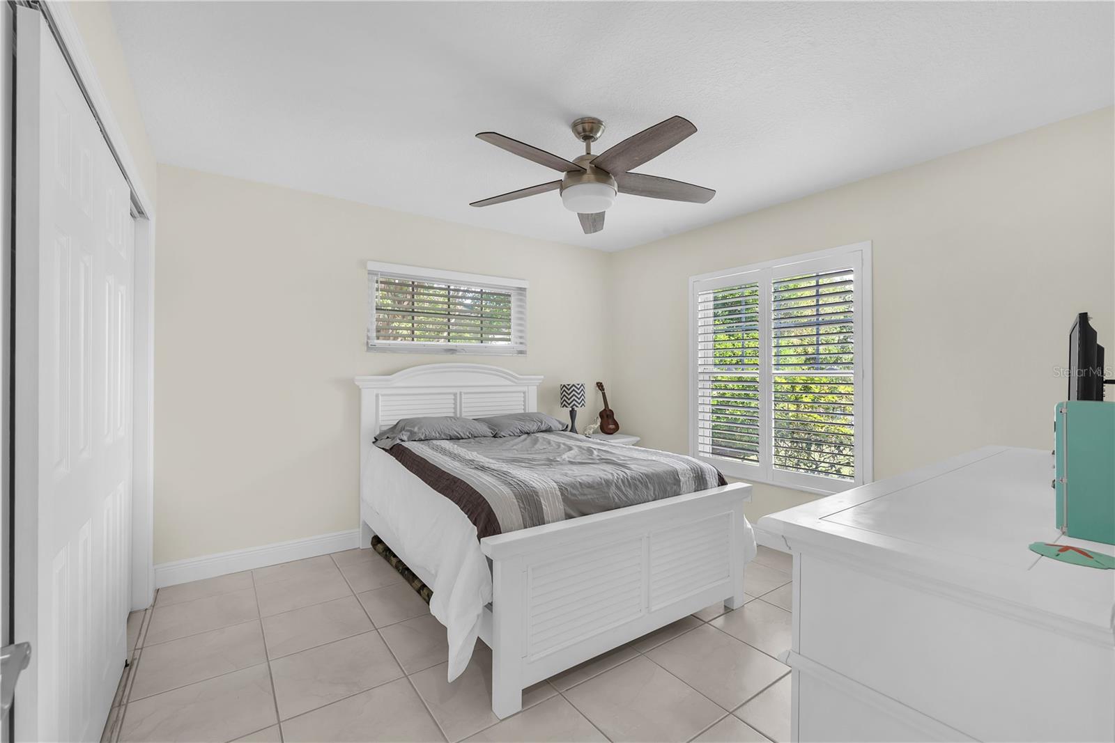 911 SILVER PALM WAY, APOLLO BEACH, FL, 33572