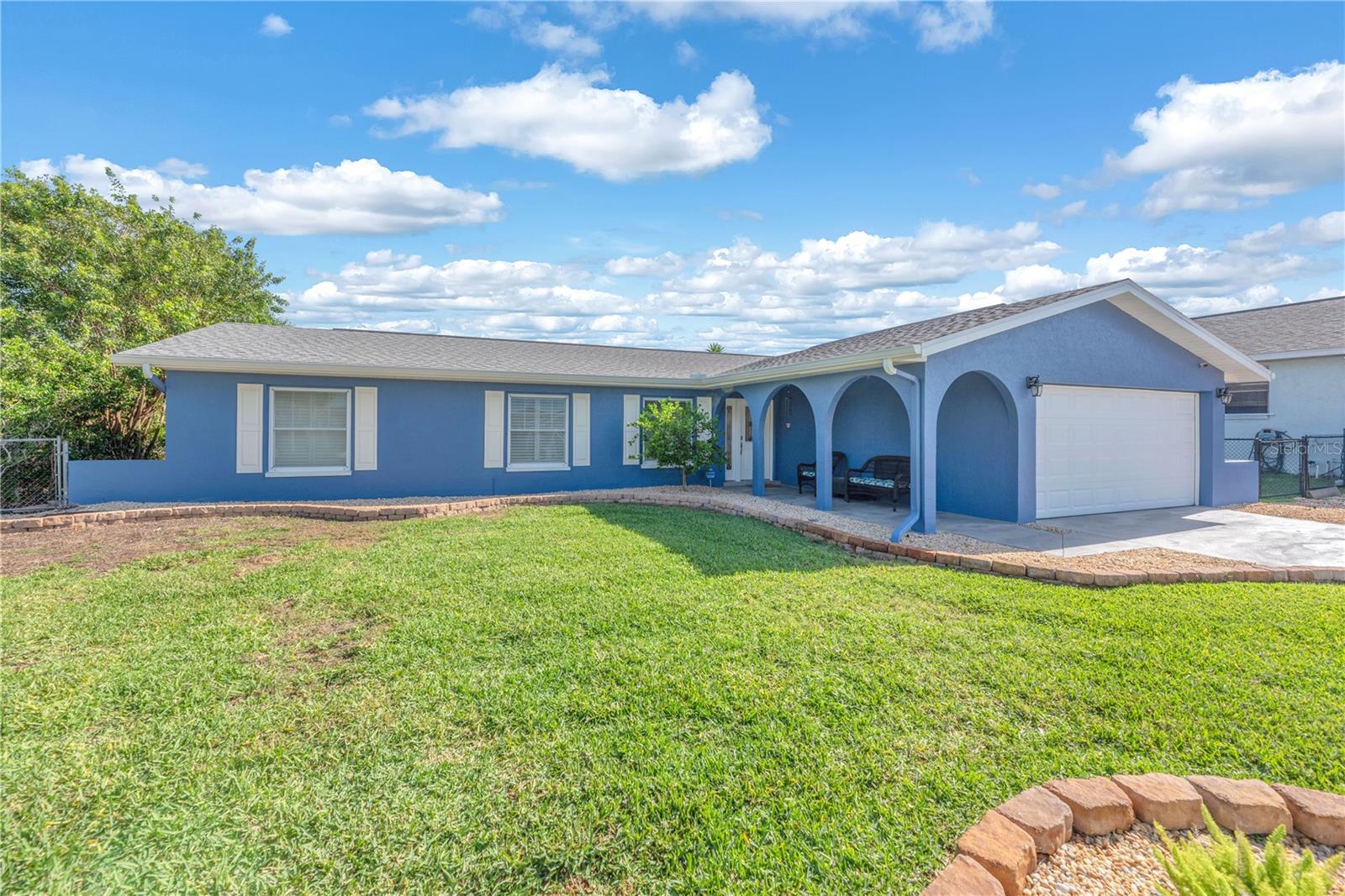 911 SILVER PALM WAY, APOLLO BEACH, FL, 33572