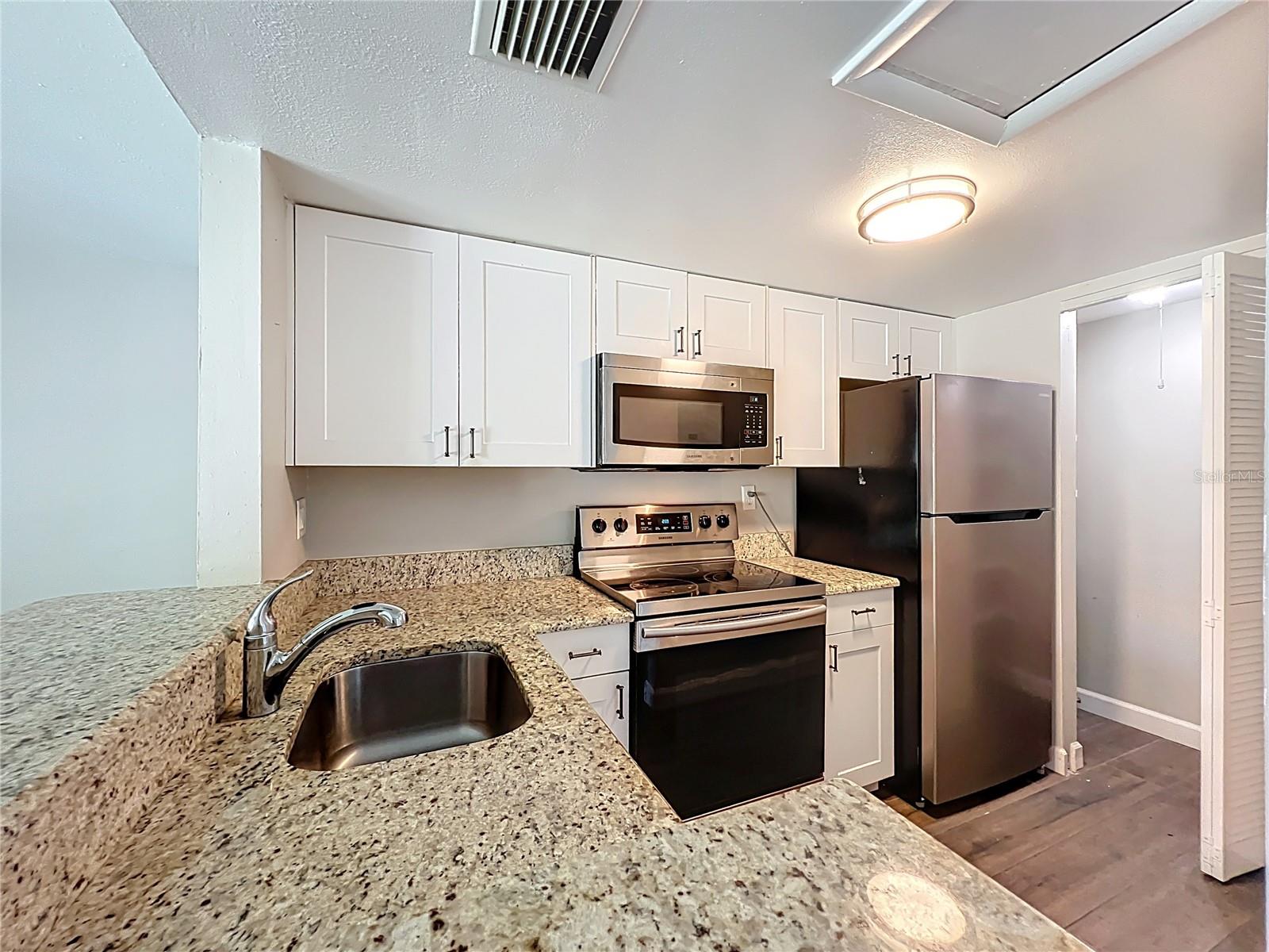 590 ORANGE DR #136, ALTAMONTE SPRINGS, FL, 32701