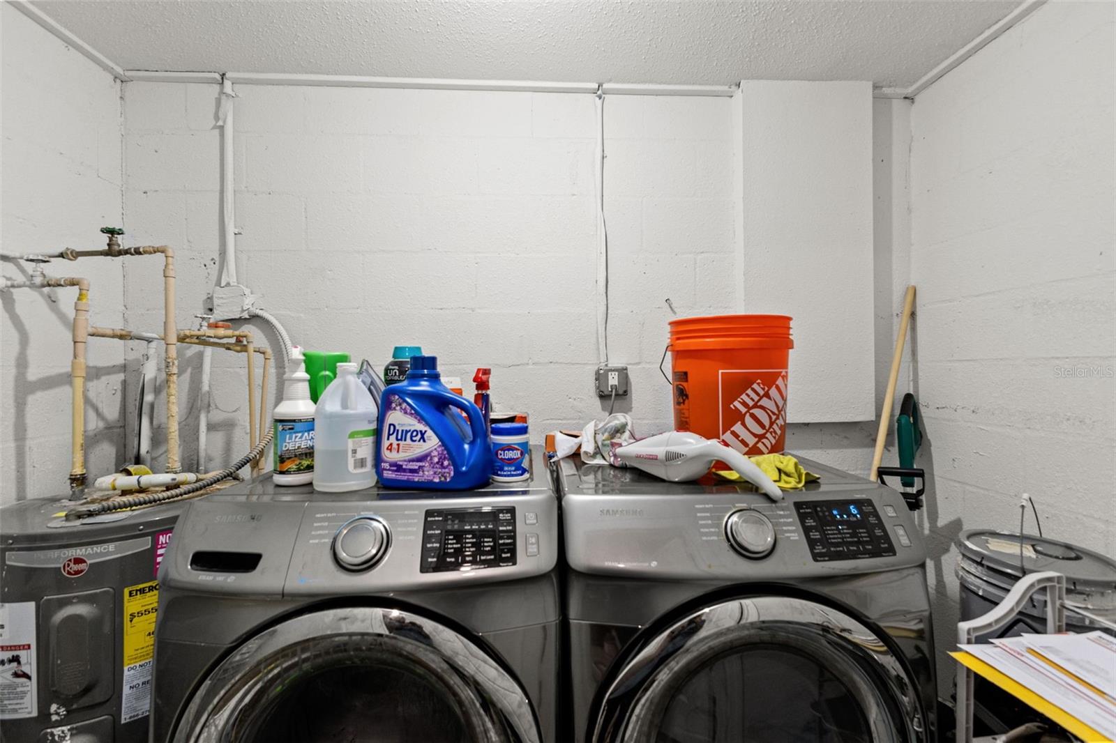 7901 N PACKWOOD AVE, TAMPA, FL, 33604