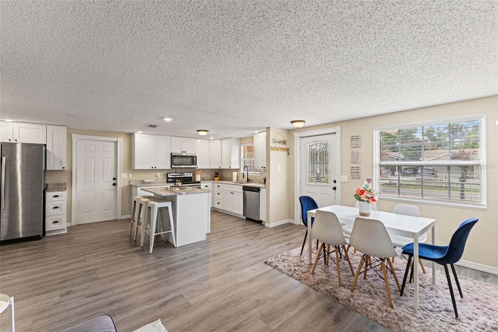 7901 N PACKWOOD AVE, TAMPA, FL, 33604