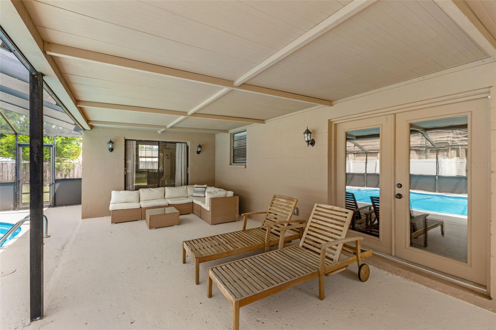 7901 N PACKWOOD AVE, TAMPA, FL, 33604