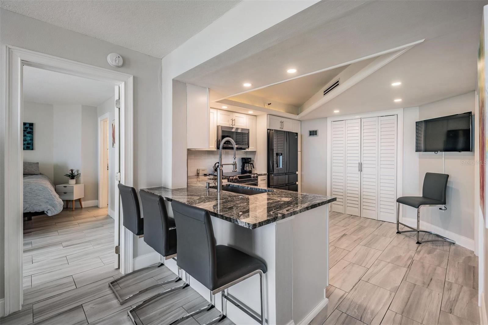 690 ISLAND WAY #607, CLEARWATER, FL, 33767