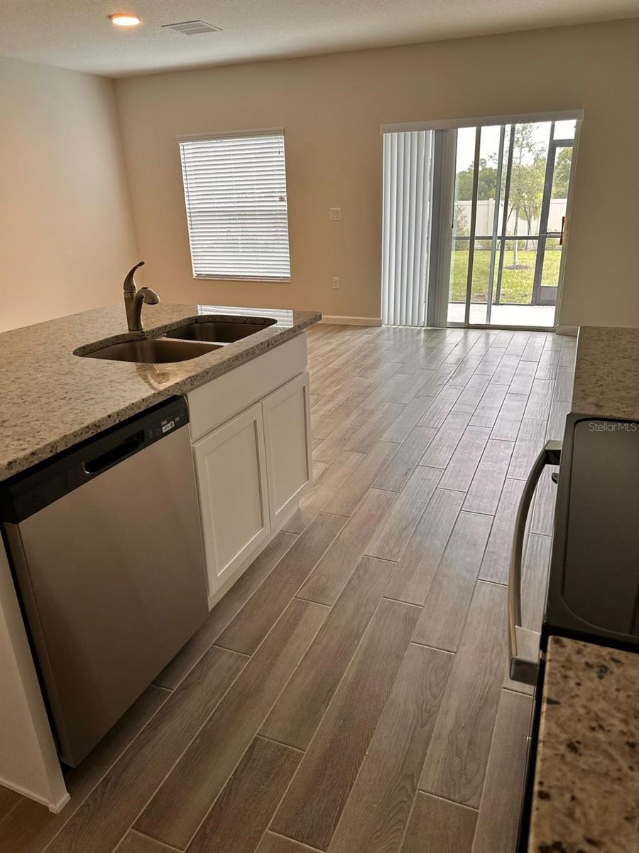 2831 NARCOOSSEE COMMONS WAY, ST CLOUD, FL, 34771