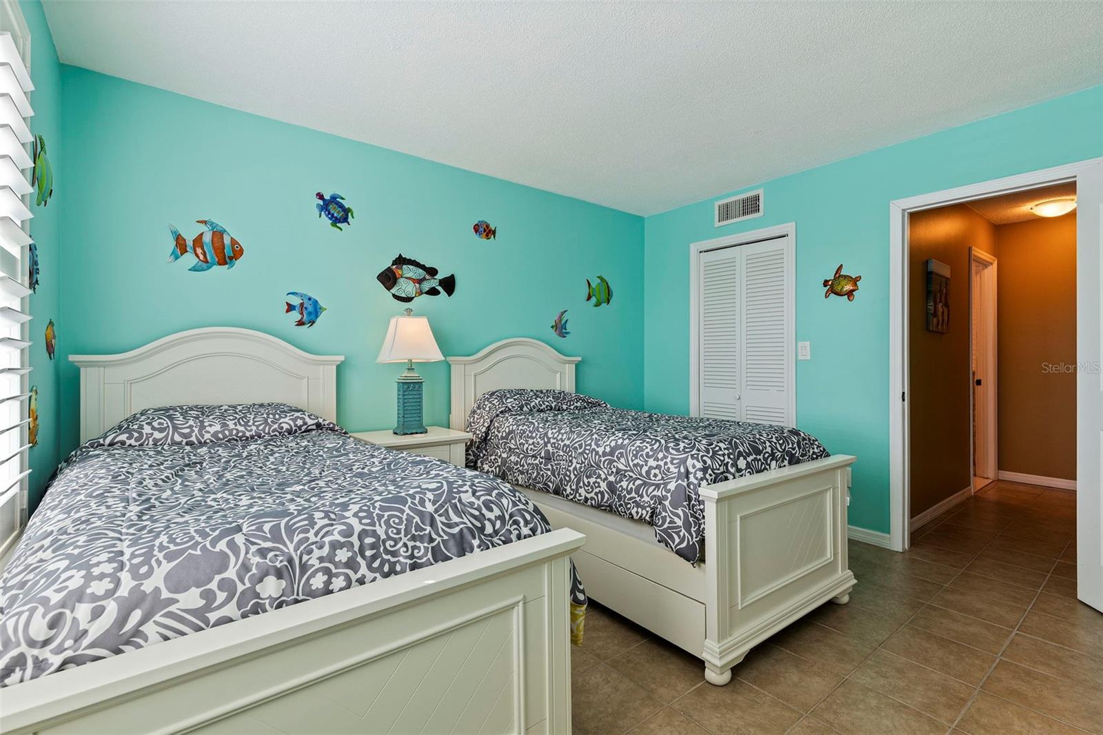 5220 BRITTANY DR S #409, ST PETERSBURG, FL, 33715