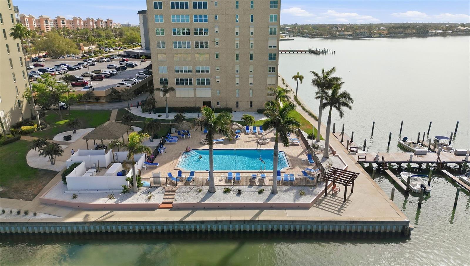 5220 BRITTANY DR S #409, ST PETERSBURG, FL, 33715