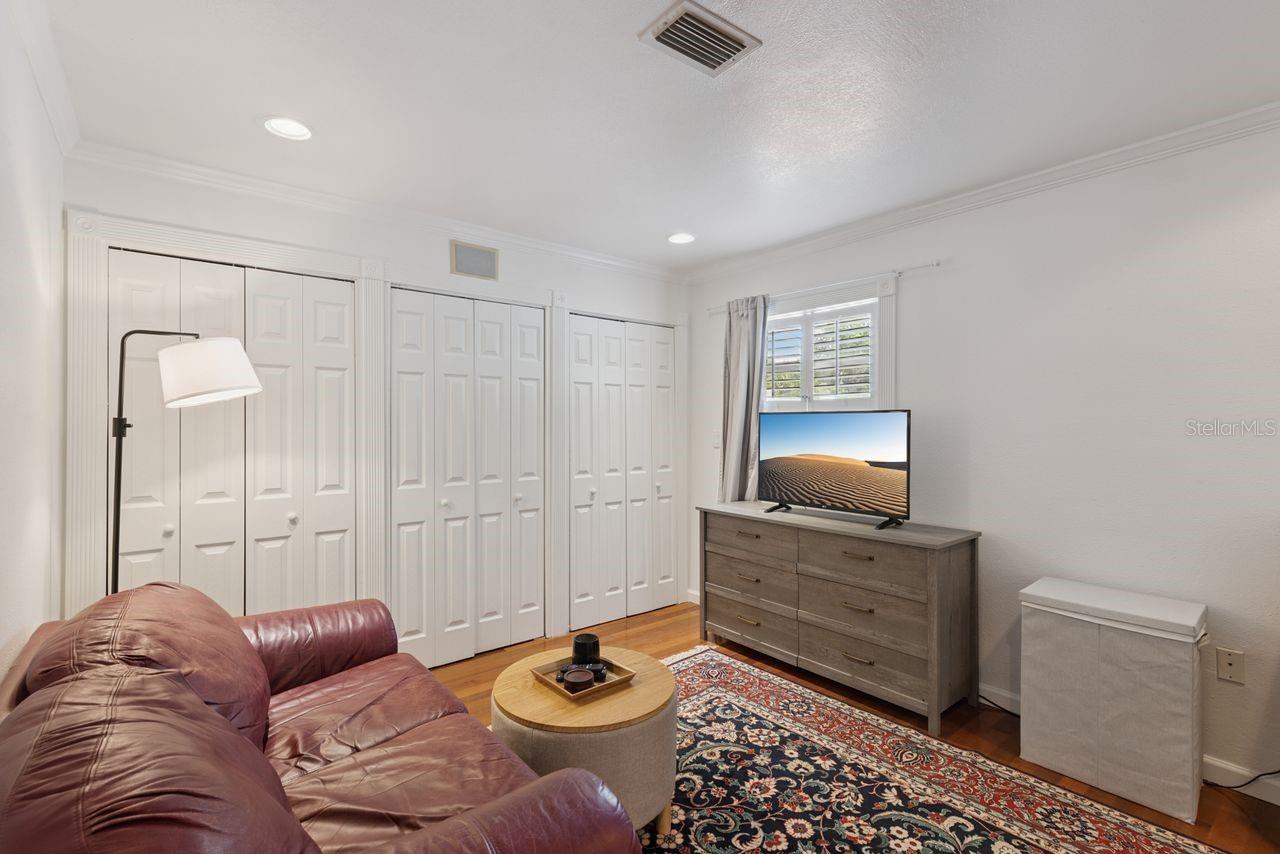 3012 LESLIE DR, ORLANDO, FL, 32806