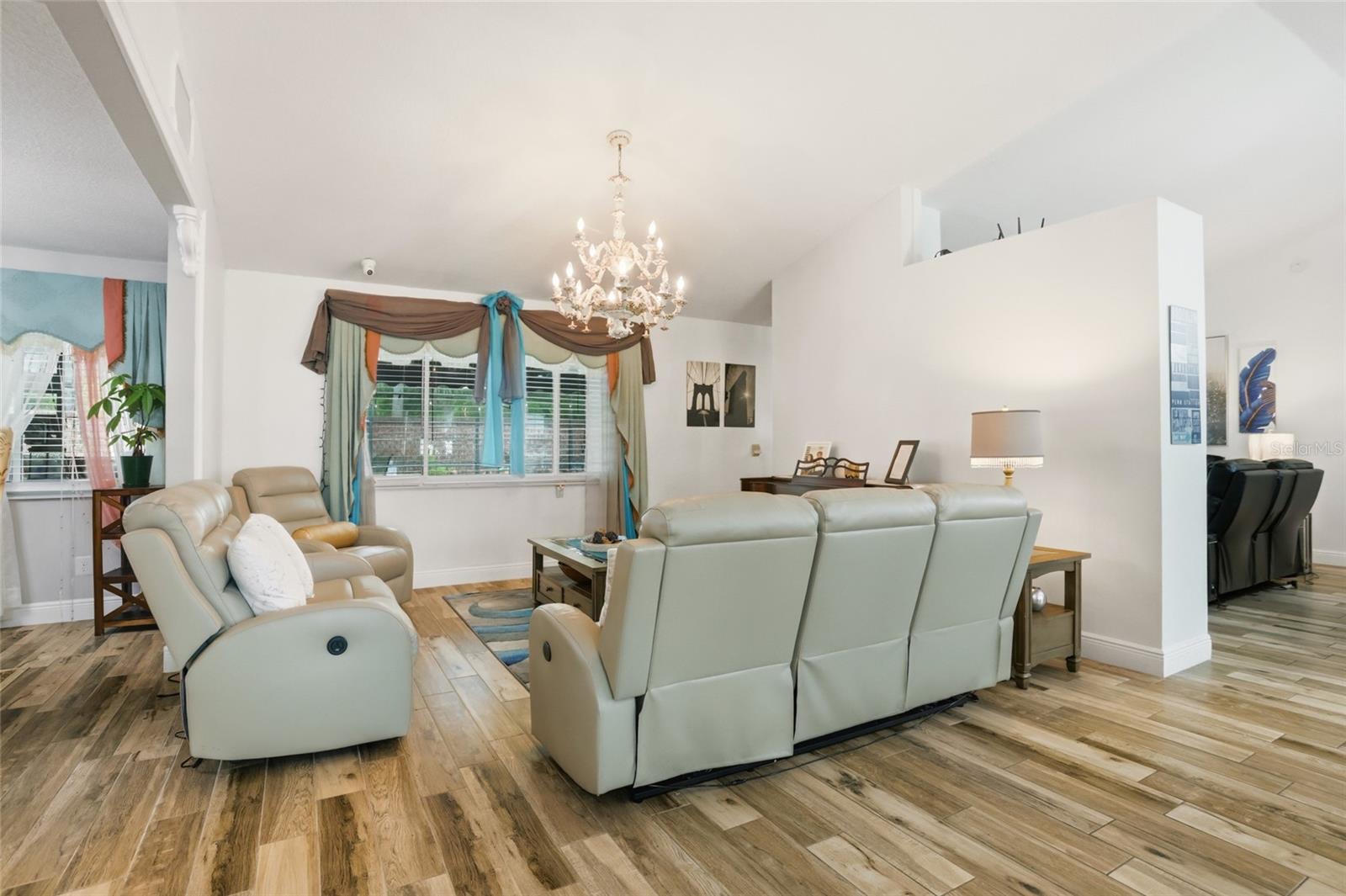 3185 TIMUCUA CIR, ORLANDO, FL, 32837