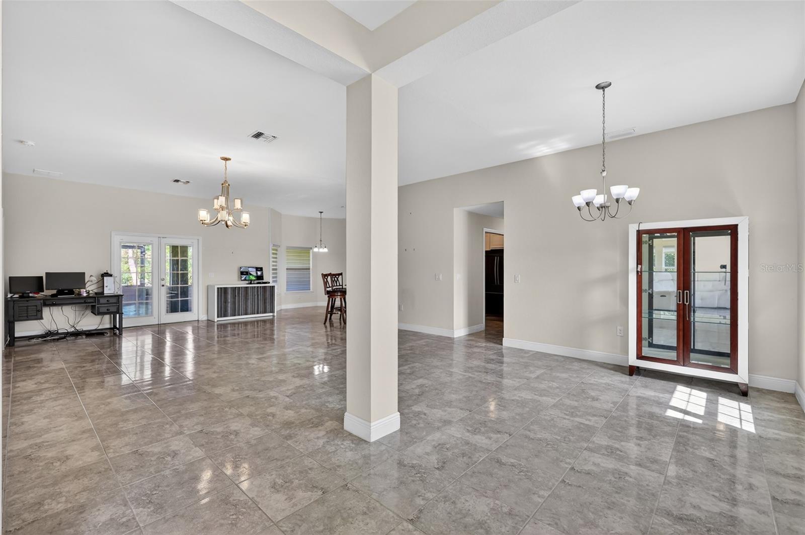 501 SAN CRISTOBAL AVE, PUNTA GORDA, FL, 33983