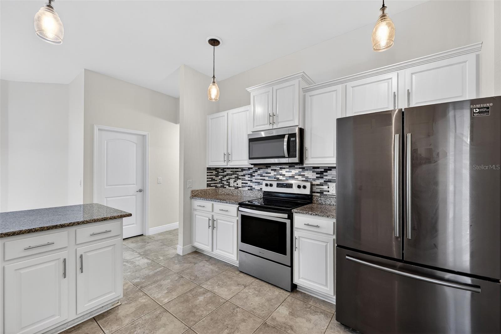 501 SAN CRISTOBAL AVE, PUNTA GORDA, FL, 33983