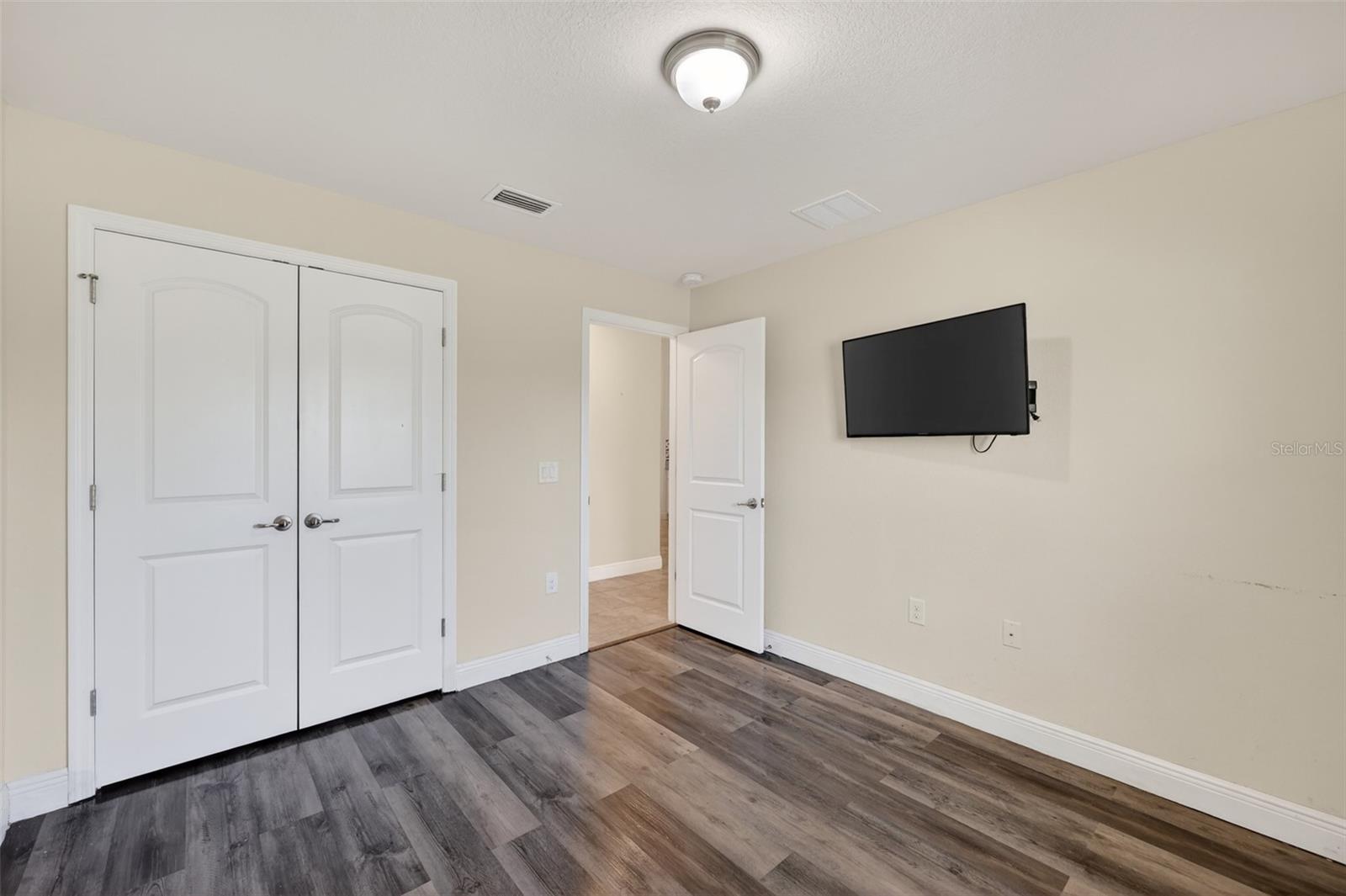 501 SAN CRISTOBAL AVE, PUNTA GORDA, FL, 33983