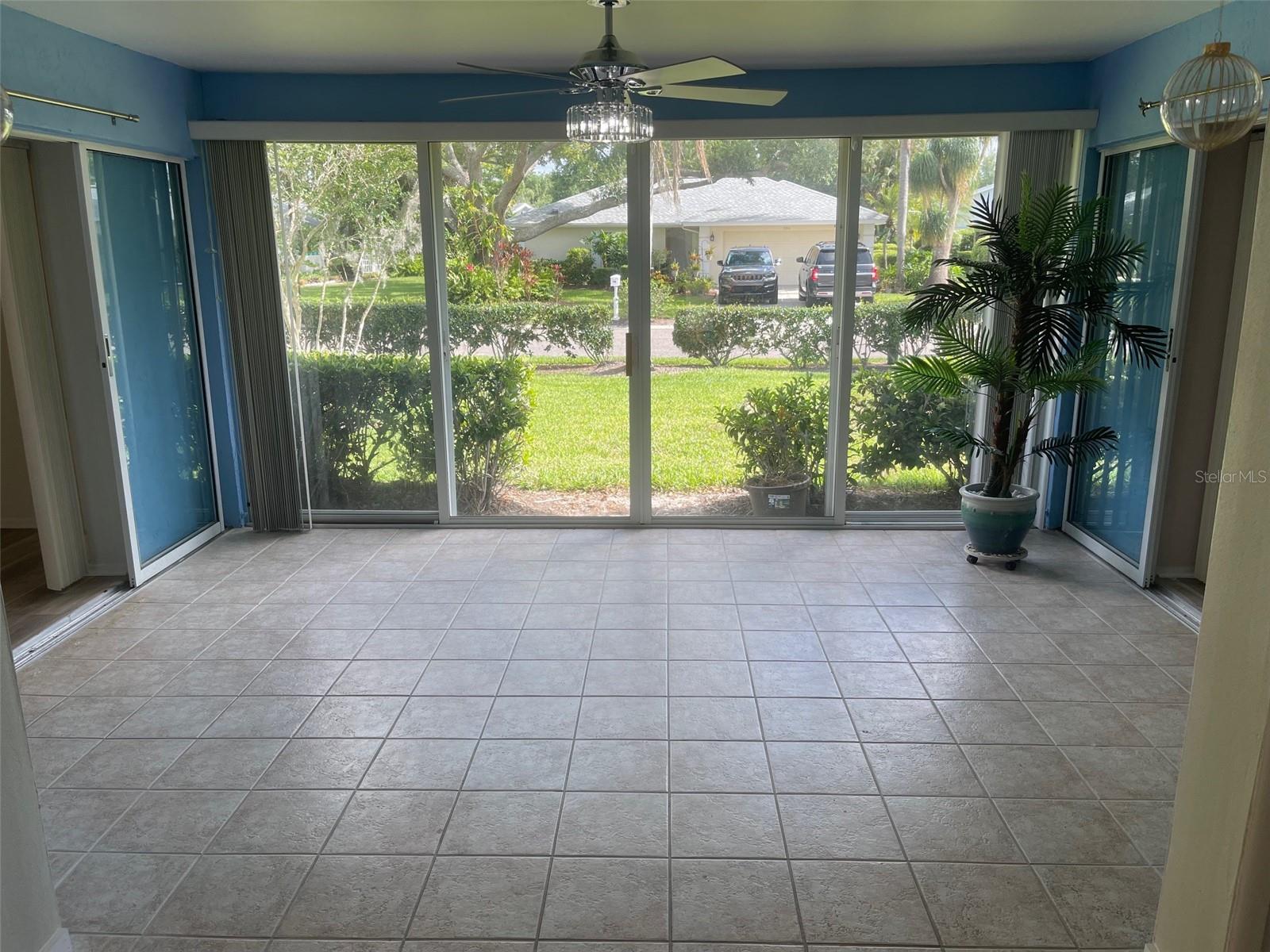 7287 ELEANOR CIR #15, SARASOTA, FL, 34243