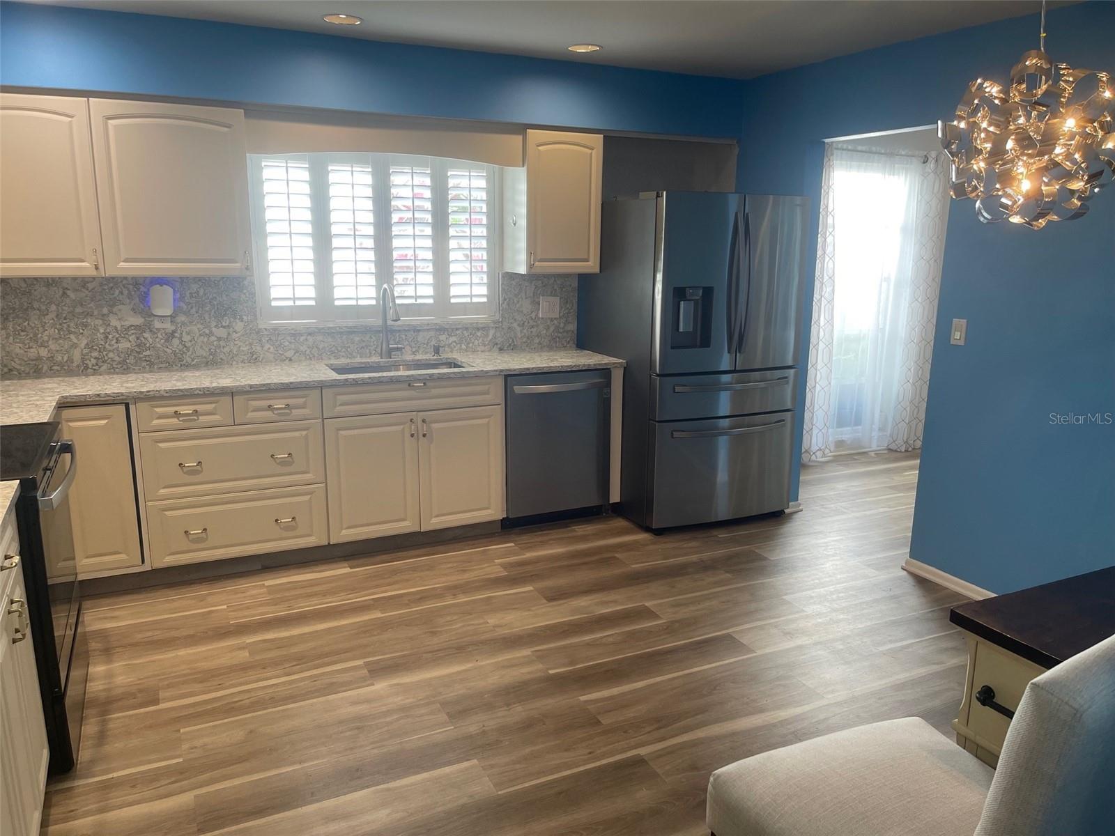 7287 ELEANOR CIR #15, SARASOTA, FL, 34243