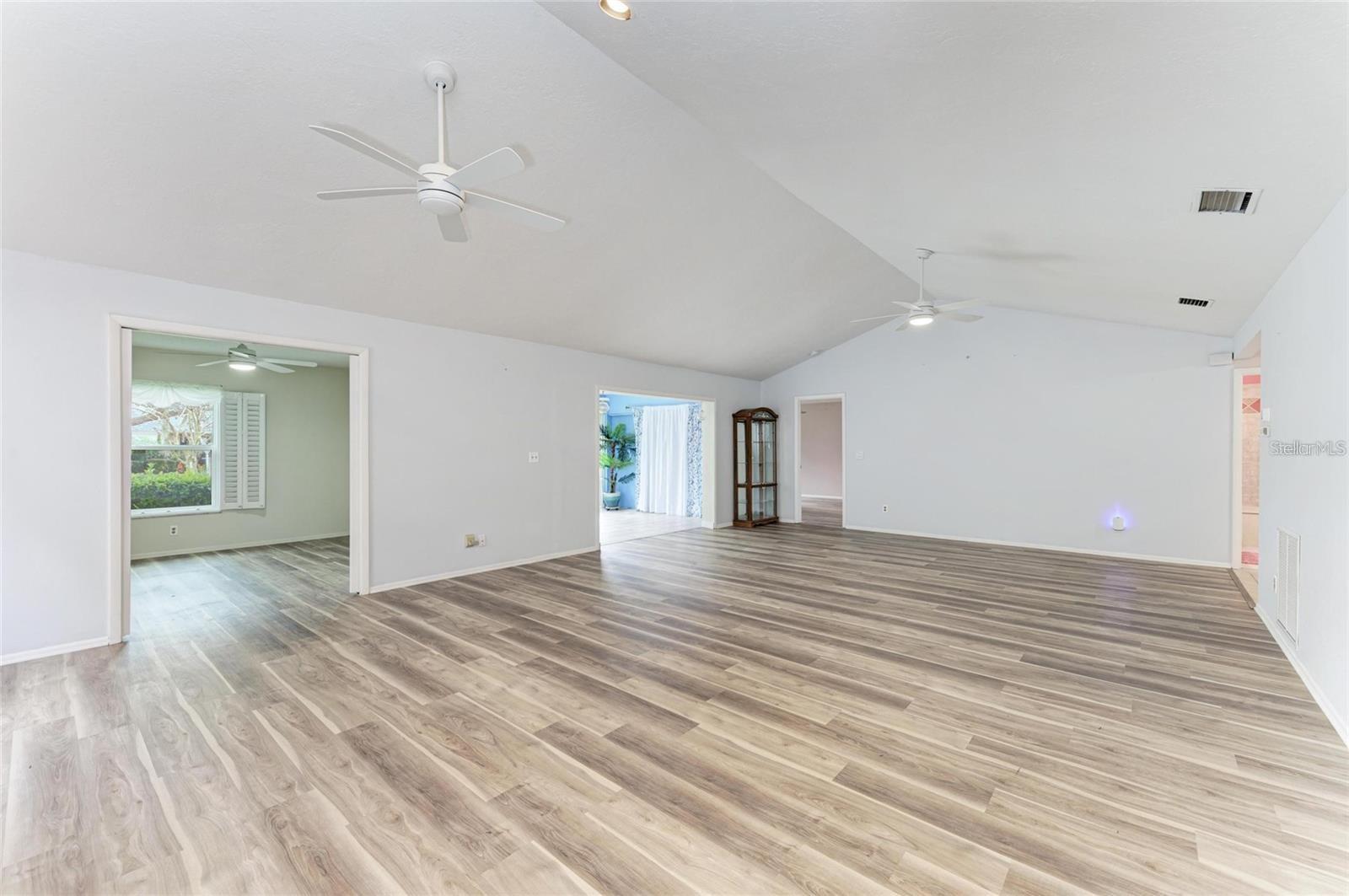 7287 ELEANOR CIR #15, SARASOTA, FL, 34243