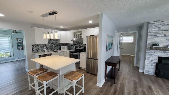 4470 MAINLANDS BLVD W, PINELLAS PARK, FL, 33782