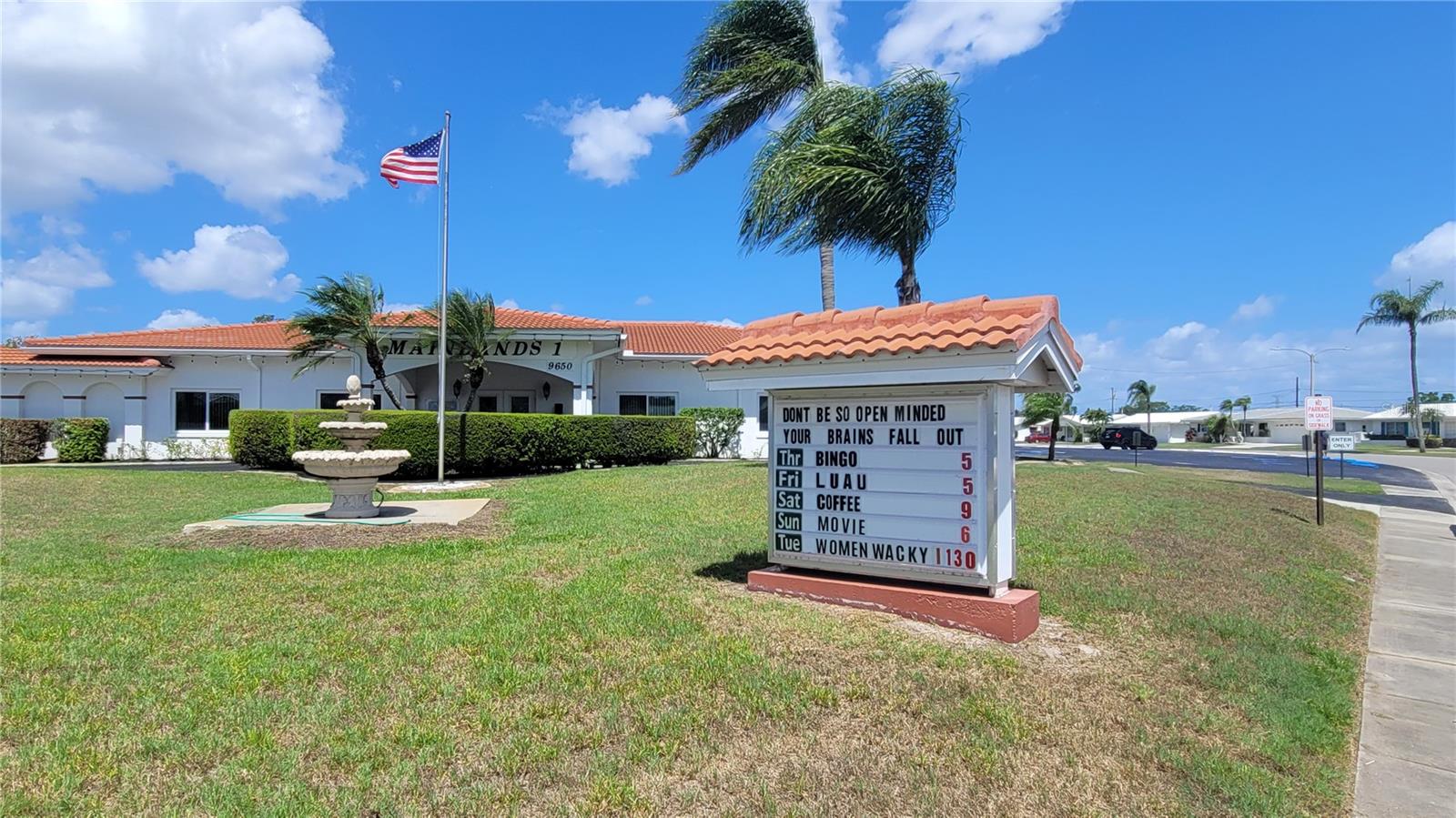 4470 MAINLANDS BLVD W, PINELLAS PARK, FL, 33782